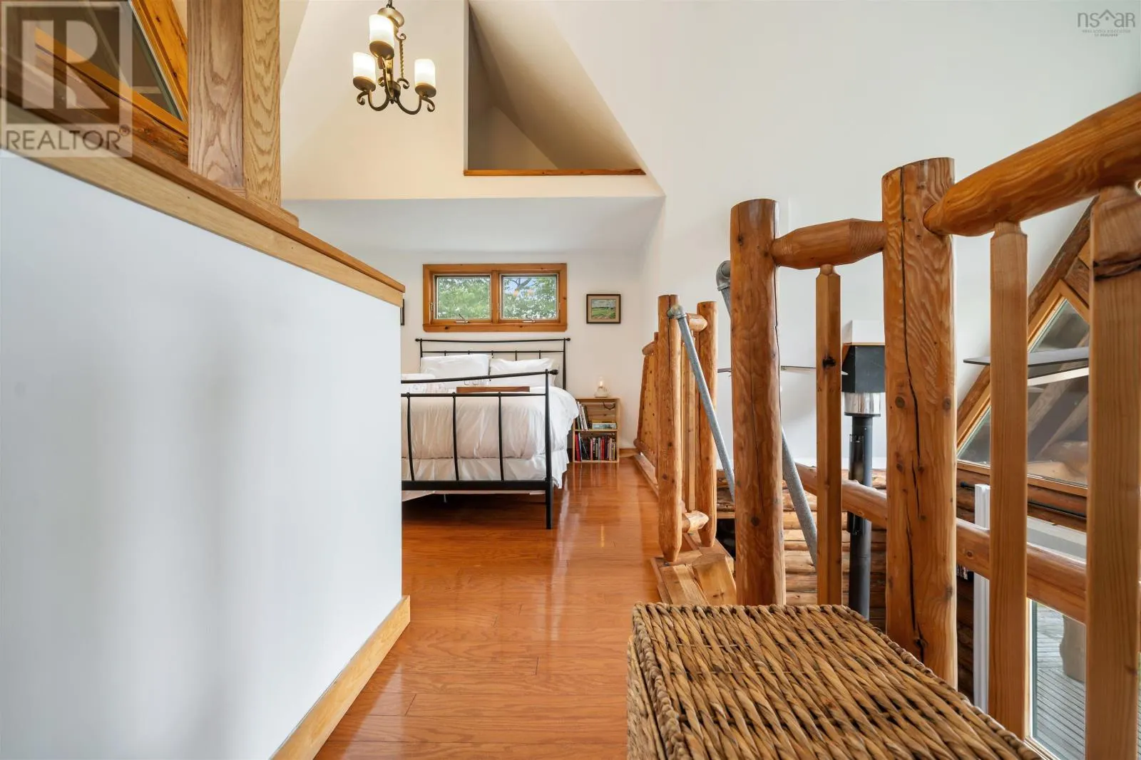 8208/8268 Highway 311