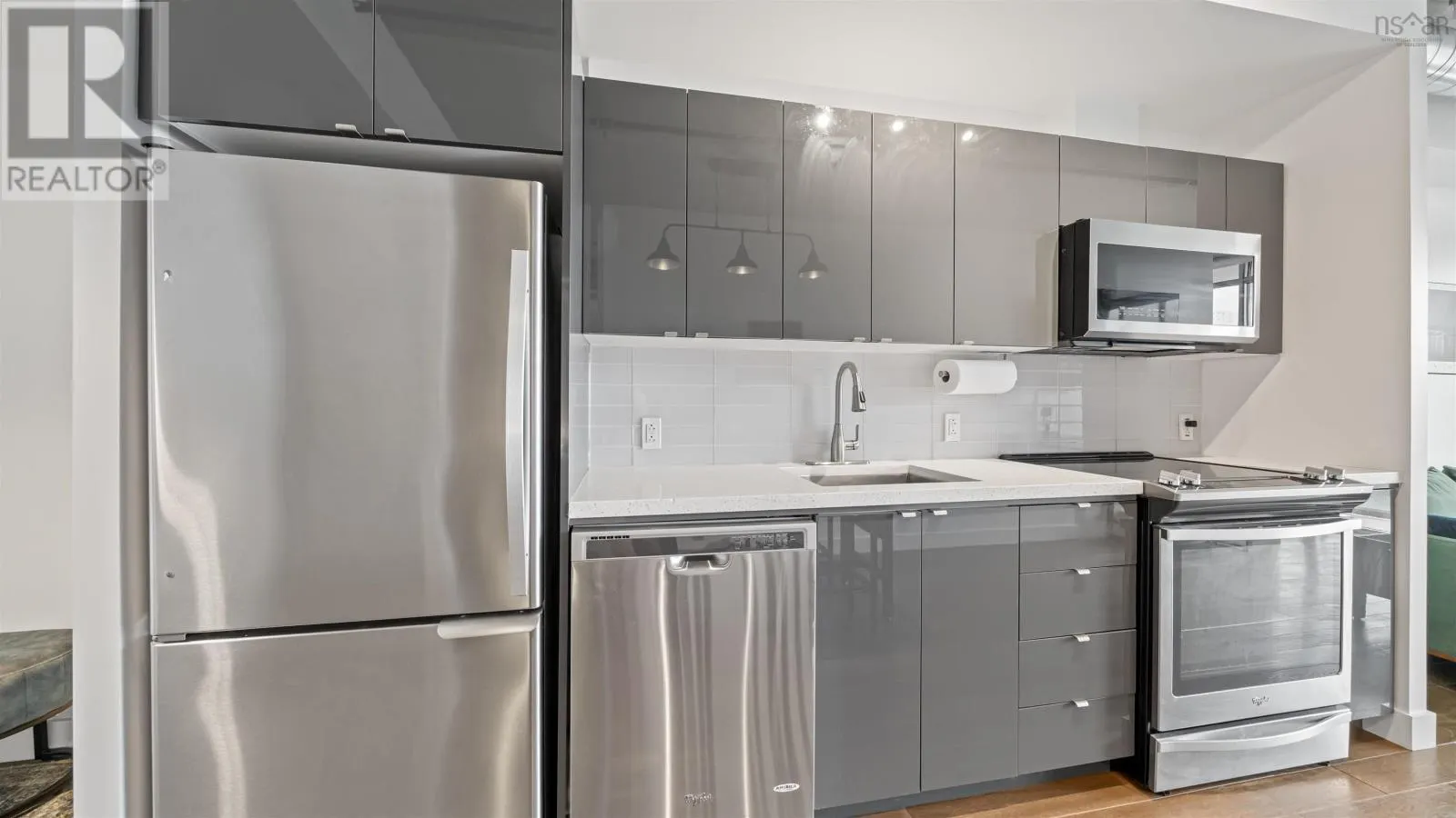 515 1065 Barrington Street