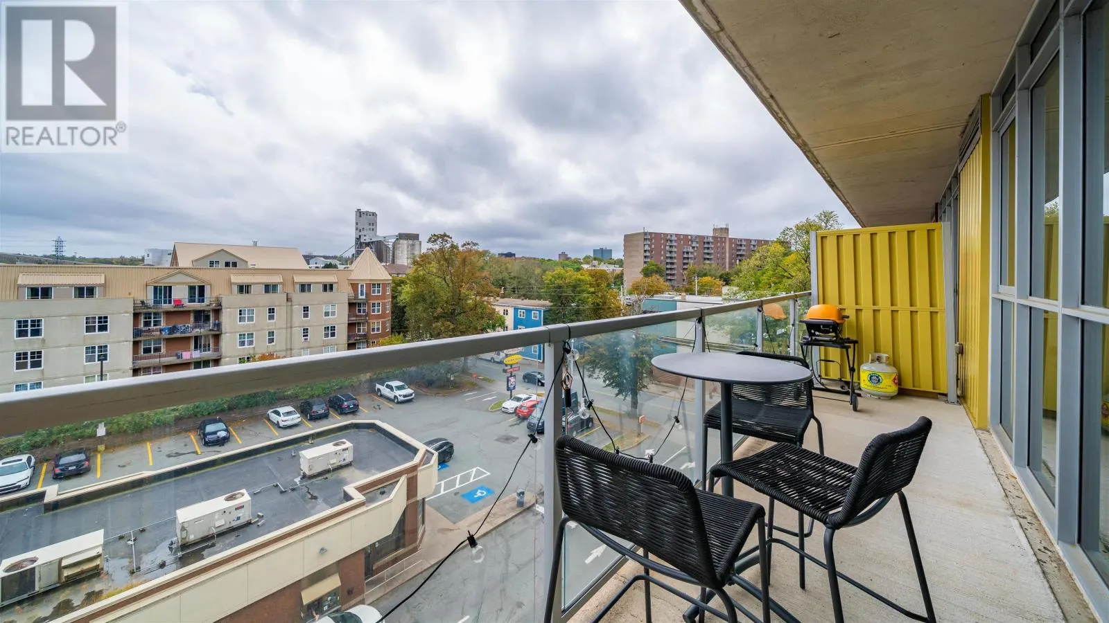 515 1065 Barrington Street