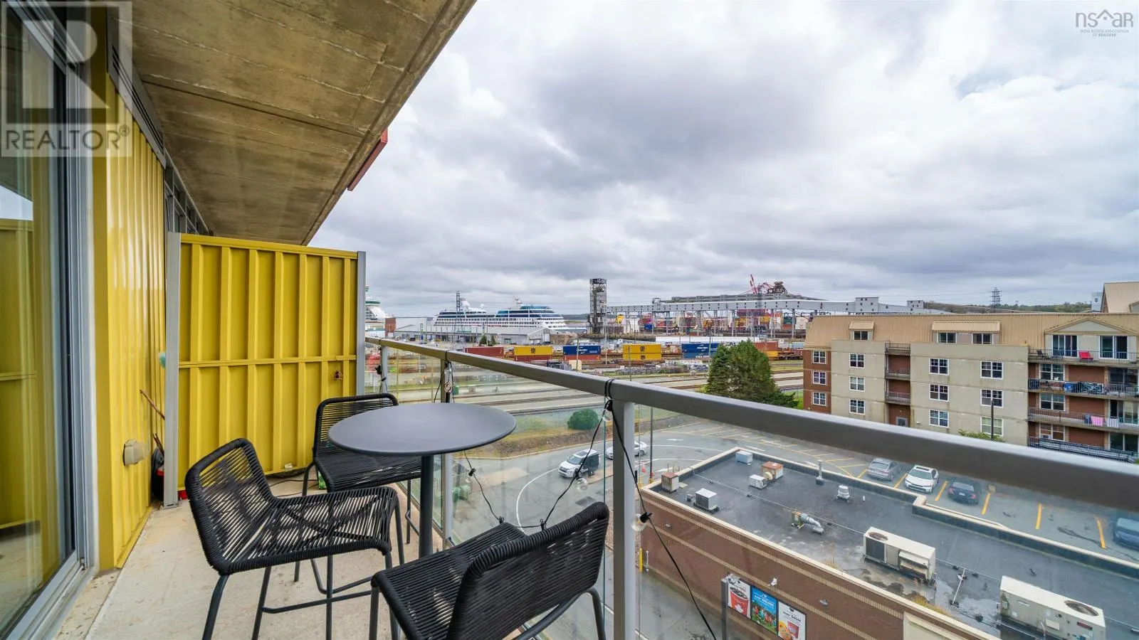 515 1065 Barrington Street