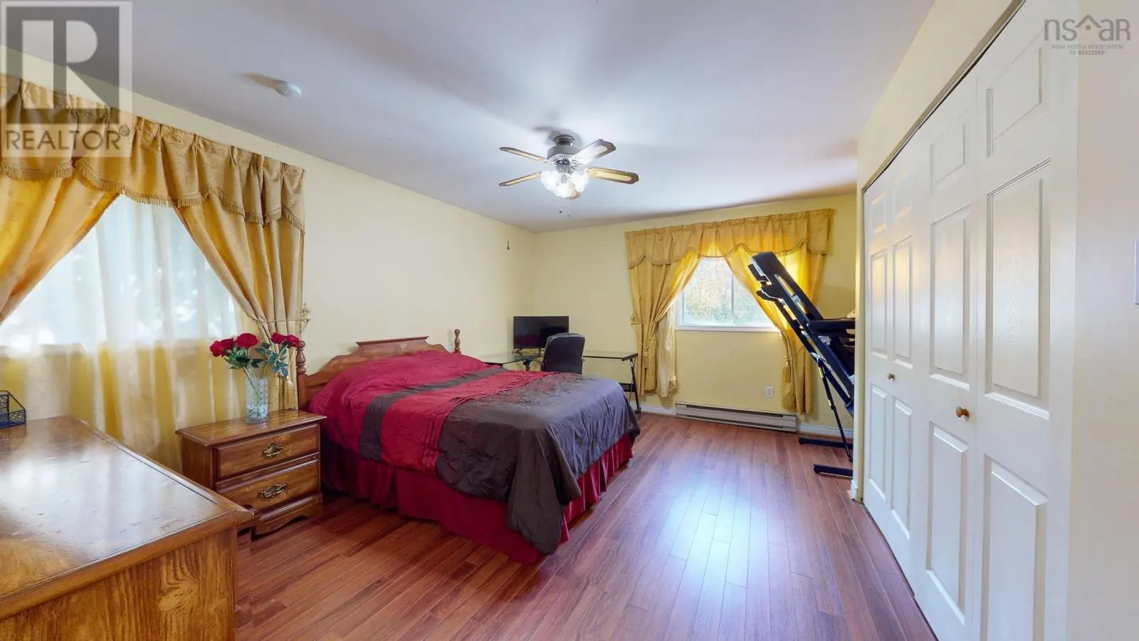 2 Riverview Avenue