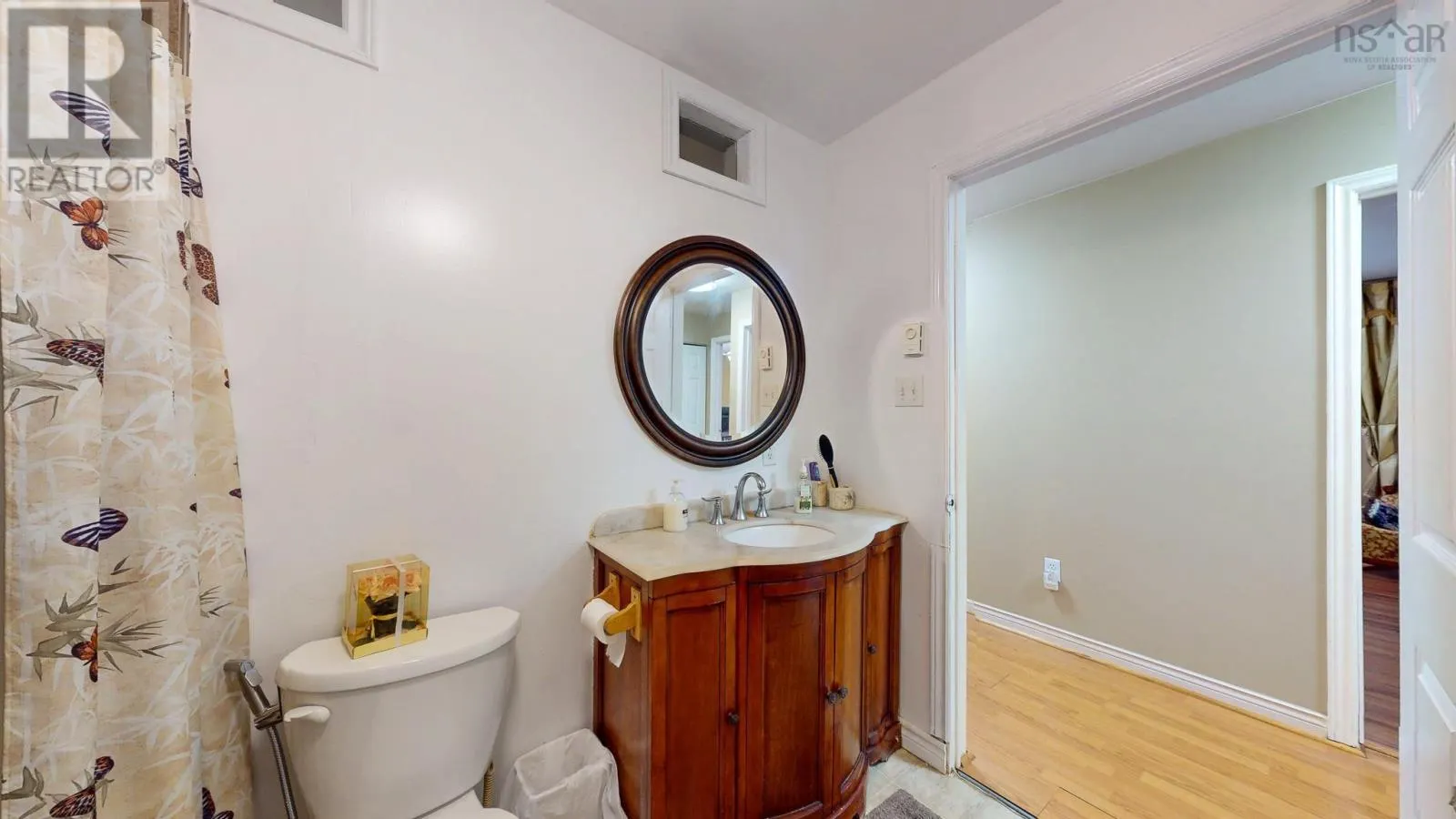 2 Riverview Avenue