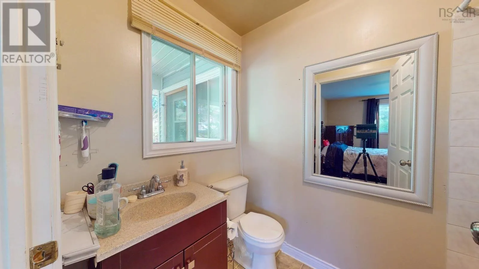 2 Riverview Avenue