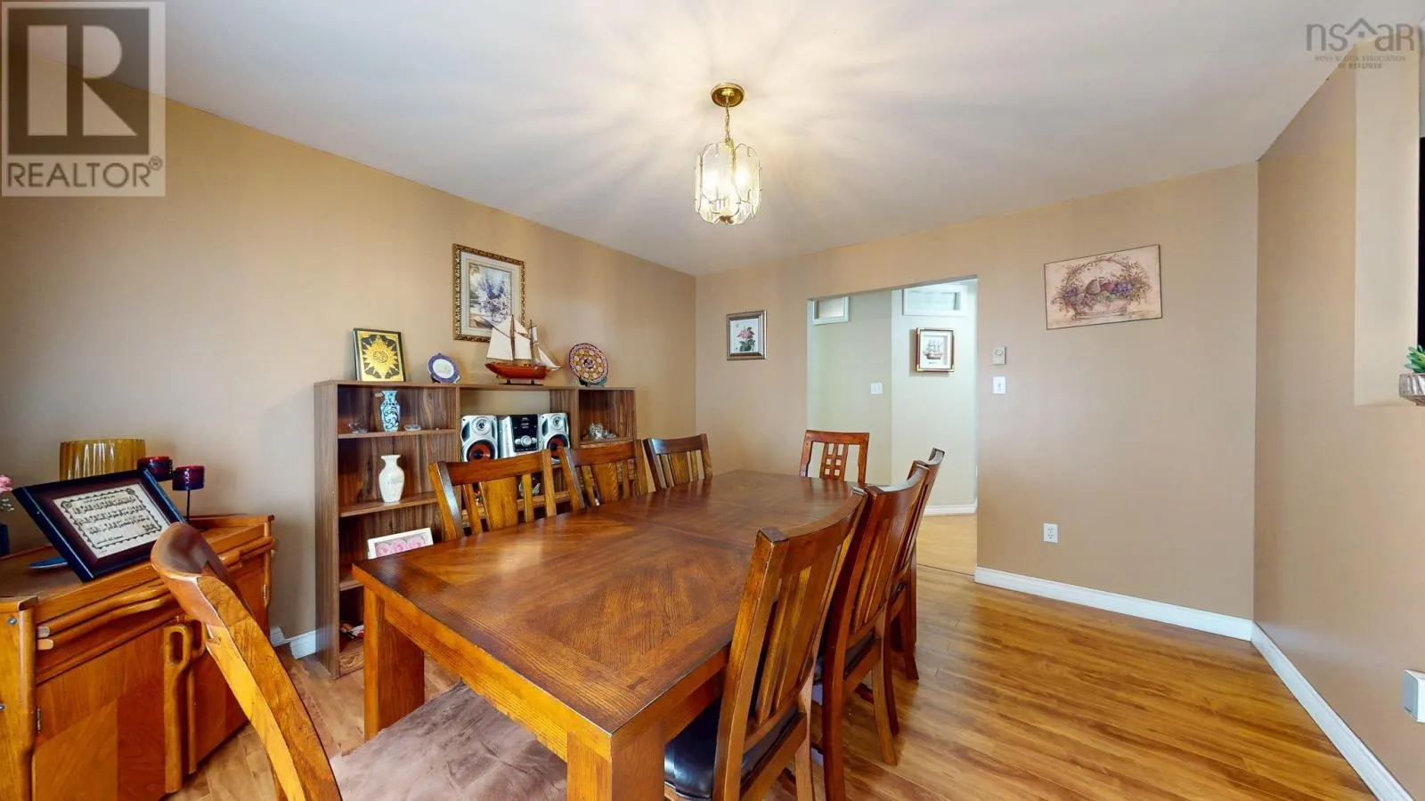 2 Riverview Avenue