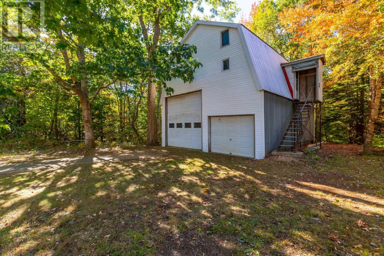 9495 Highway 10
