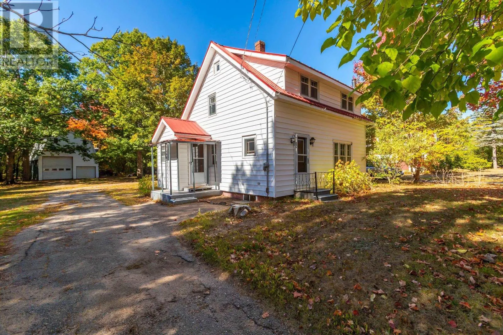 9495 Highway 10