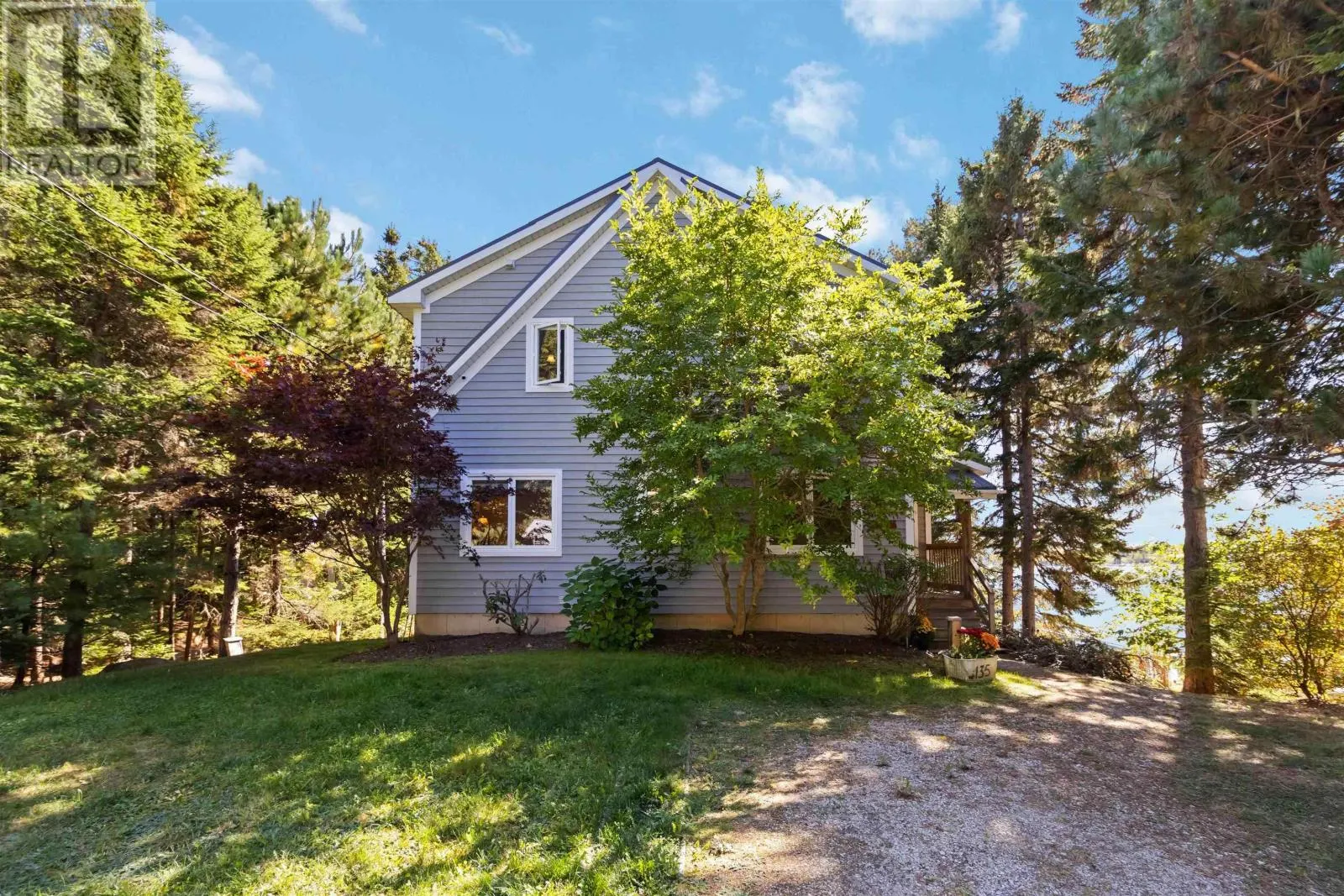 135 Borgalds Shore Drive|135 Borgels Shore Drive