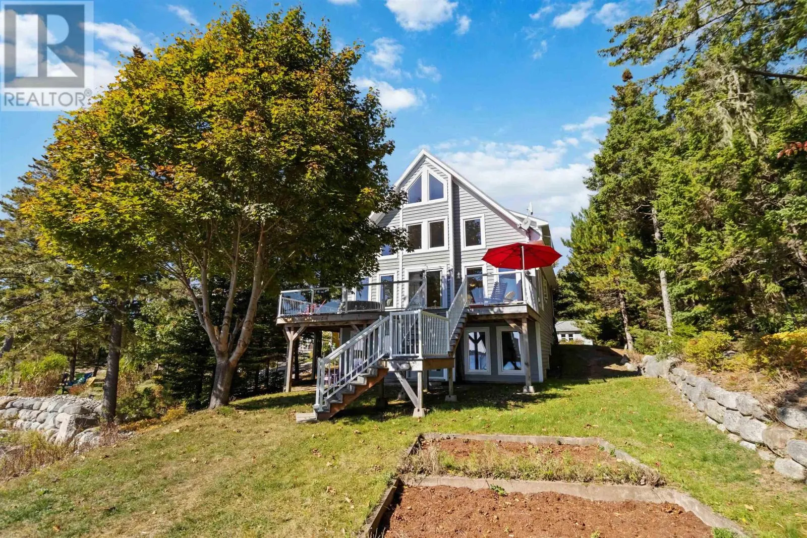 135 Borgalds Shore Drive|135 Borgels Shore Drive