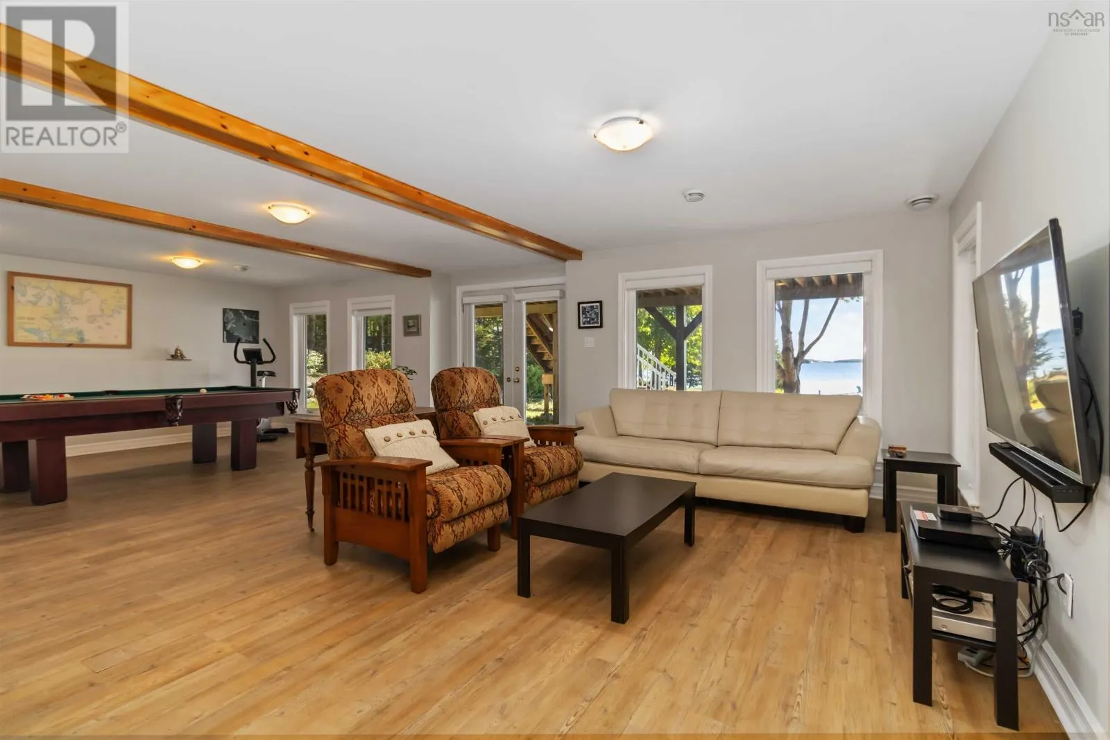 135 Borgalds Shore Drive|135 Borgels Shore Drive