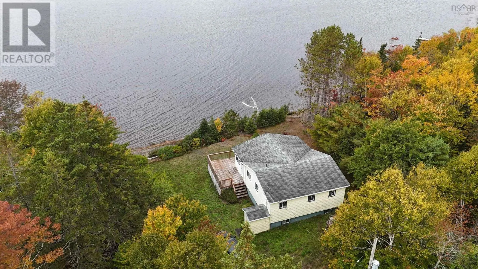 2788 Grand Mira South Road