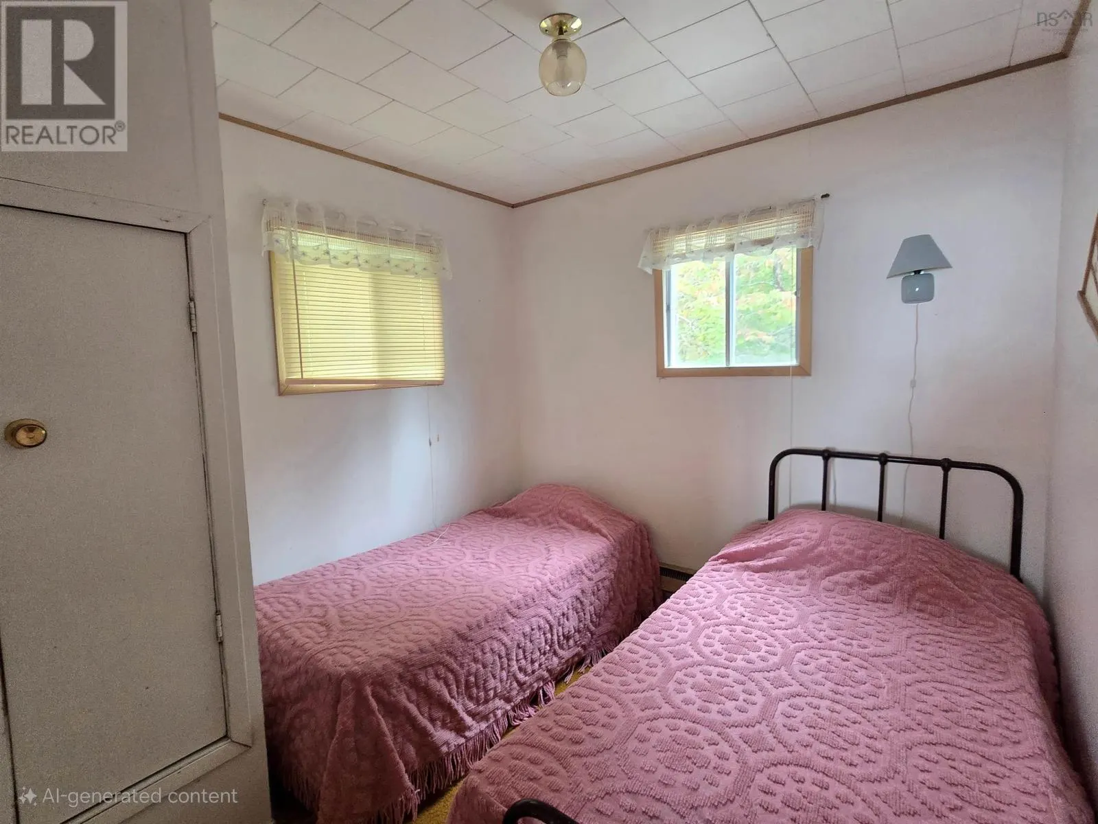 2788 Grand Mira South Road