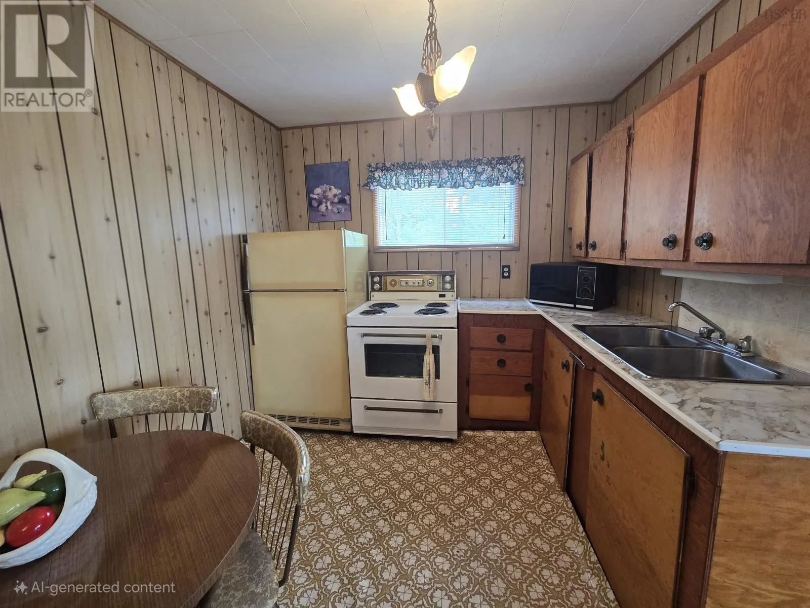 2788 Grand Mira South Road