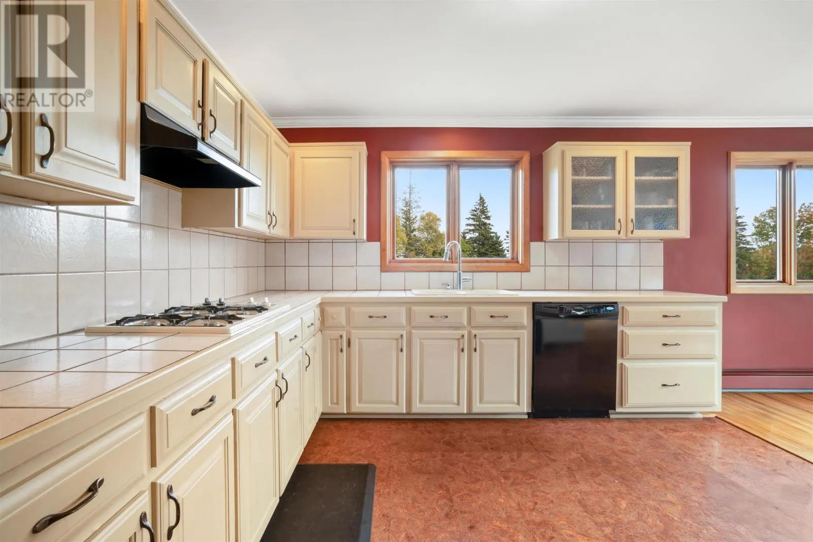 221 Pinette Road