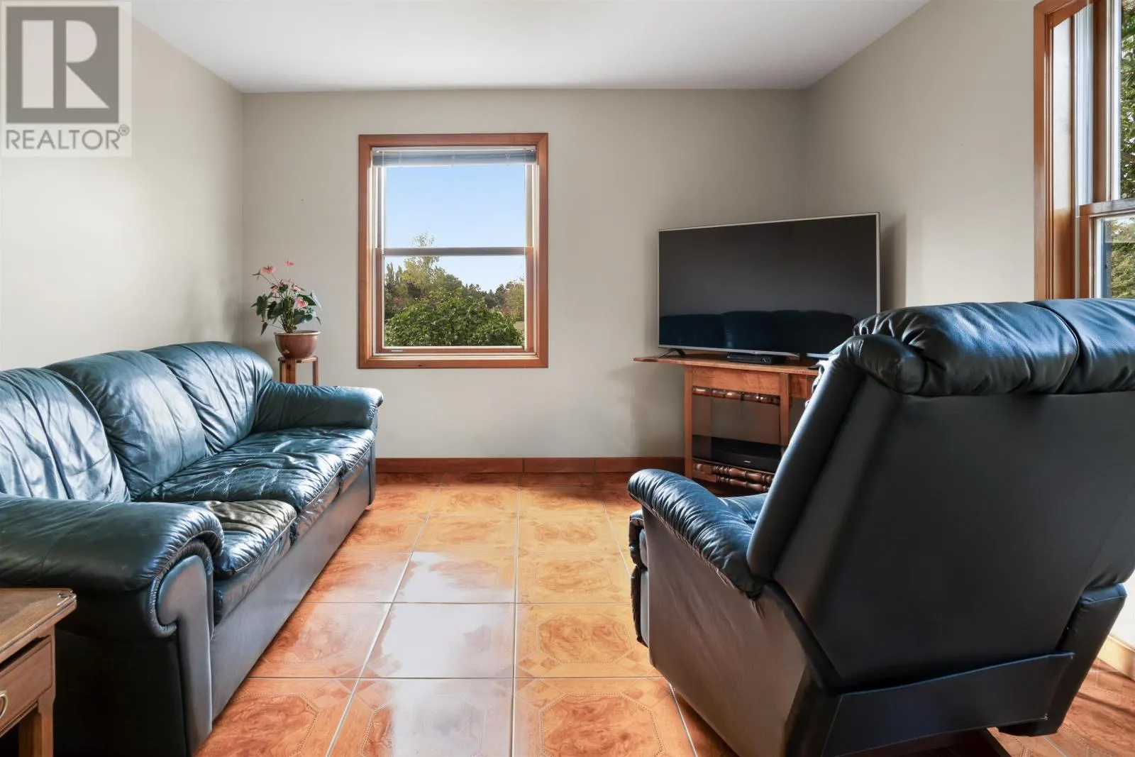 221 Pinette Road