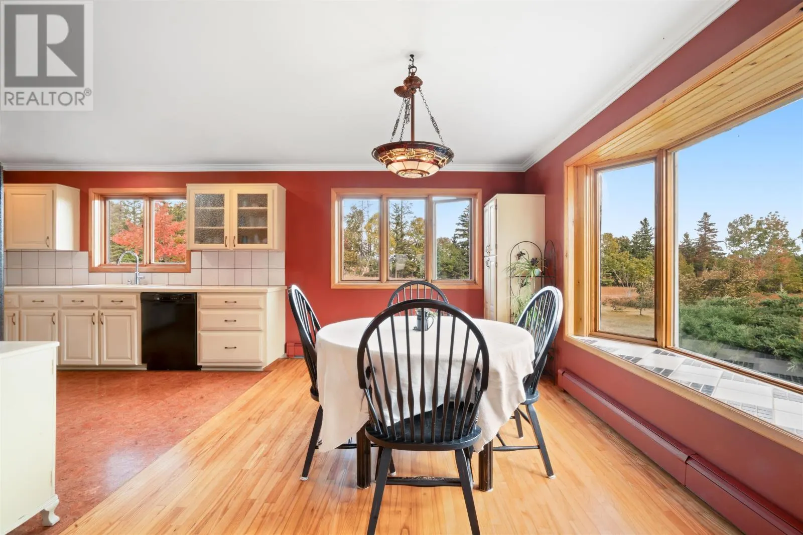 221 Pinette Road