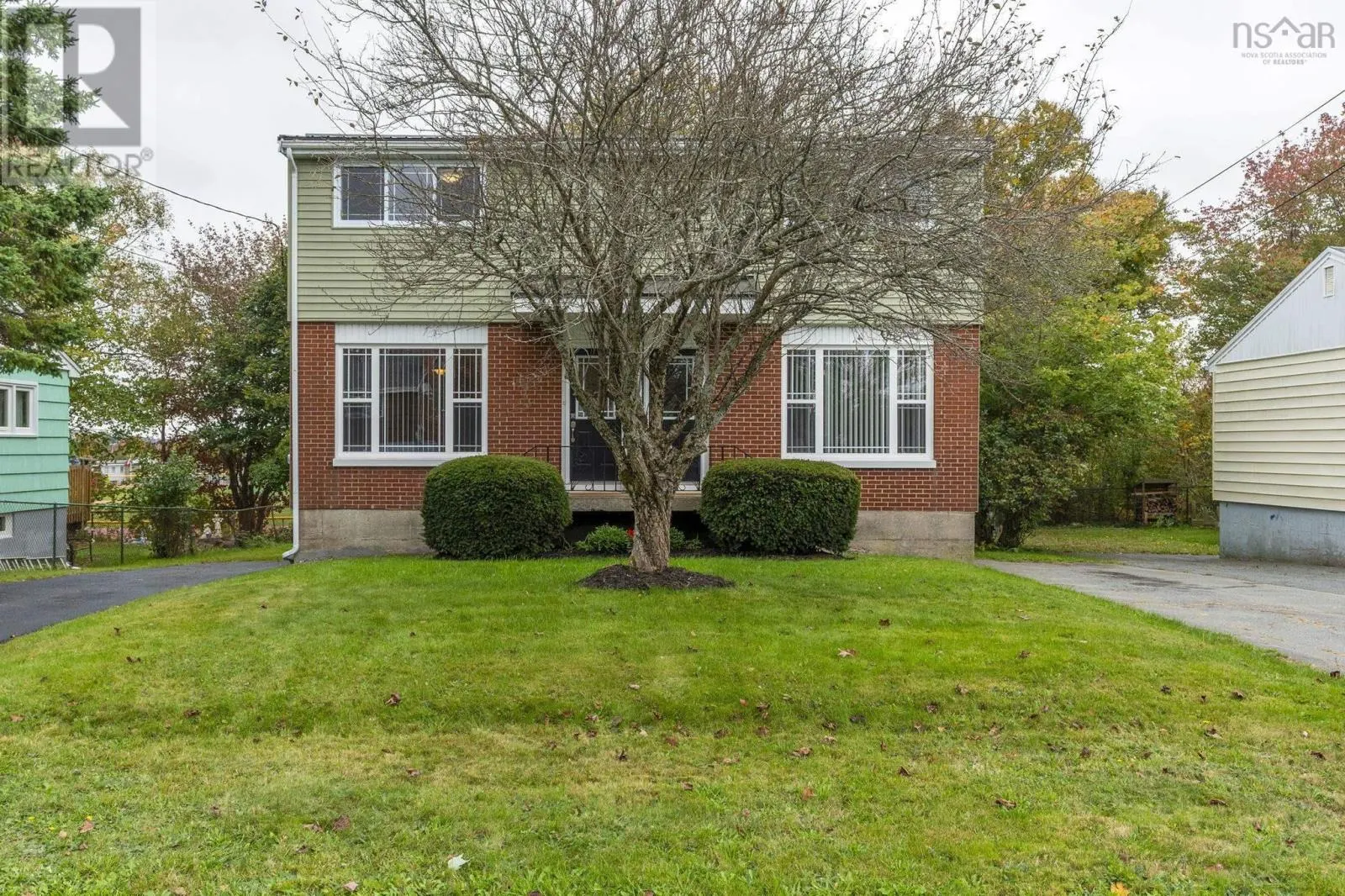 19-19 A Westwood Drive