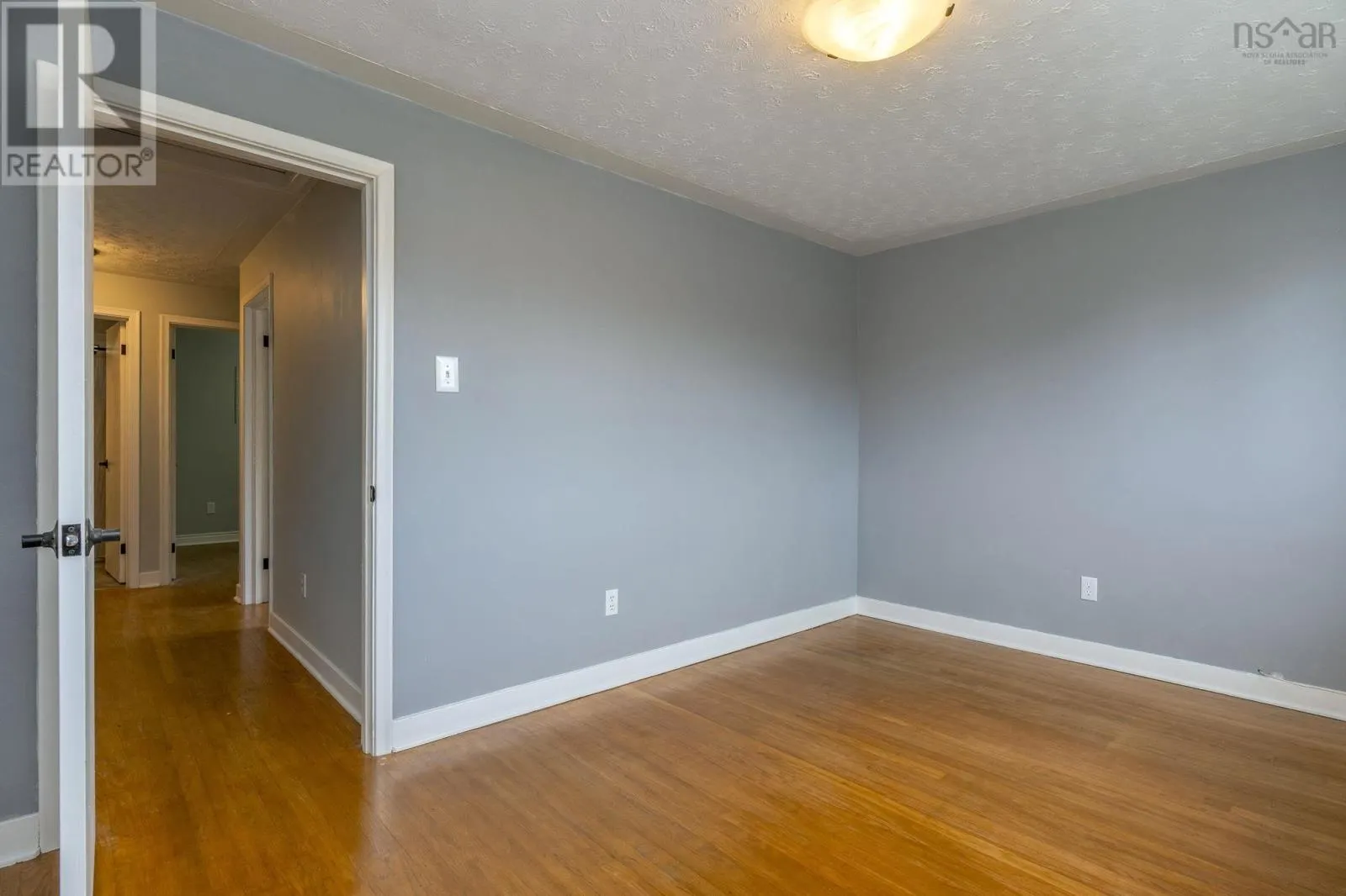 19-19 A Westwood Drive
