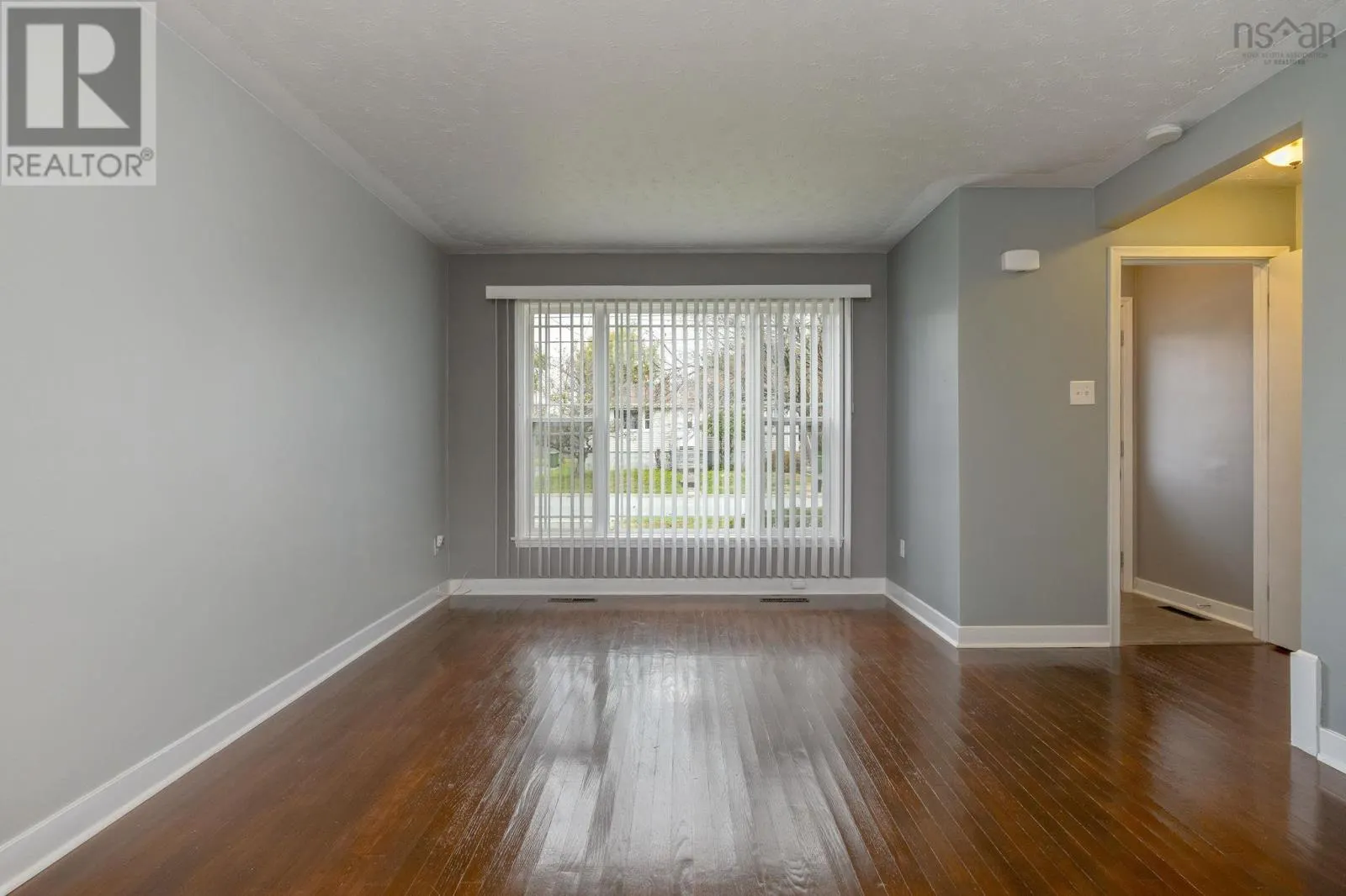 19-19 A Westwood Drive