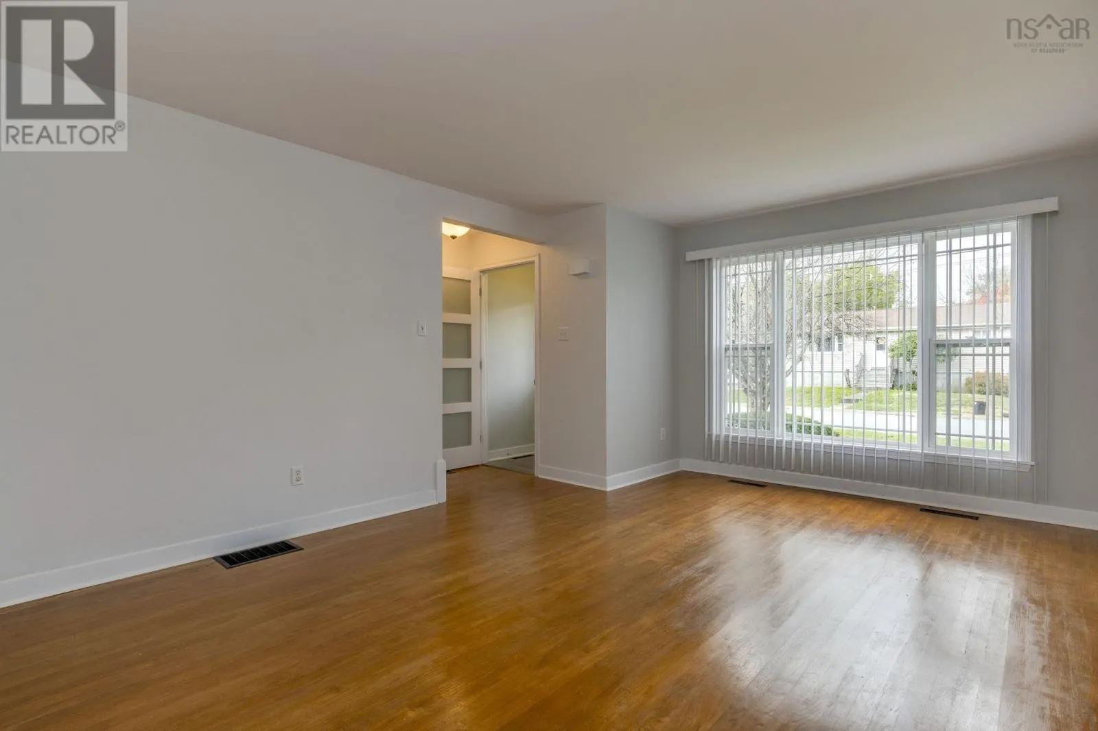 19-19 A Westwood Drive