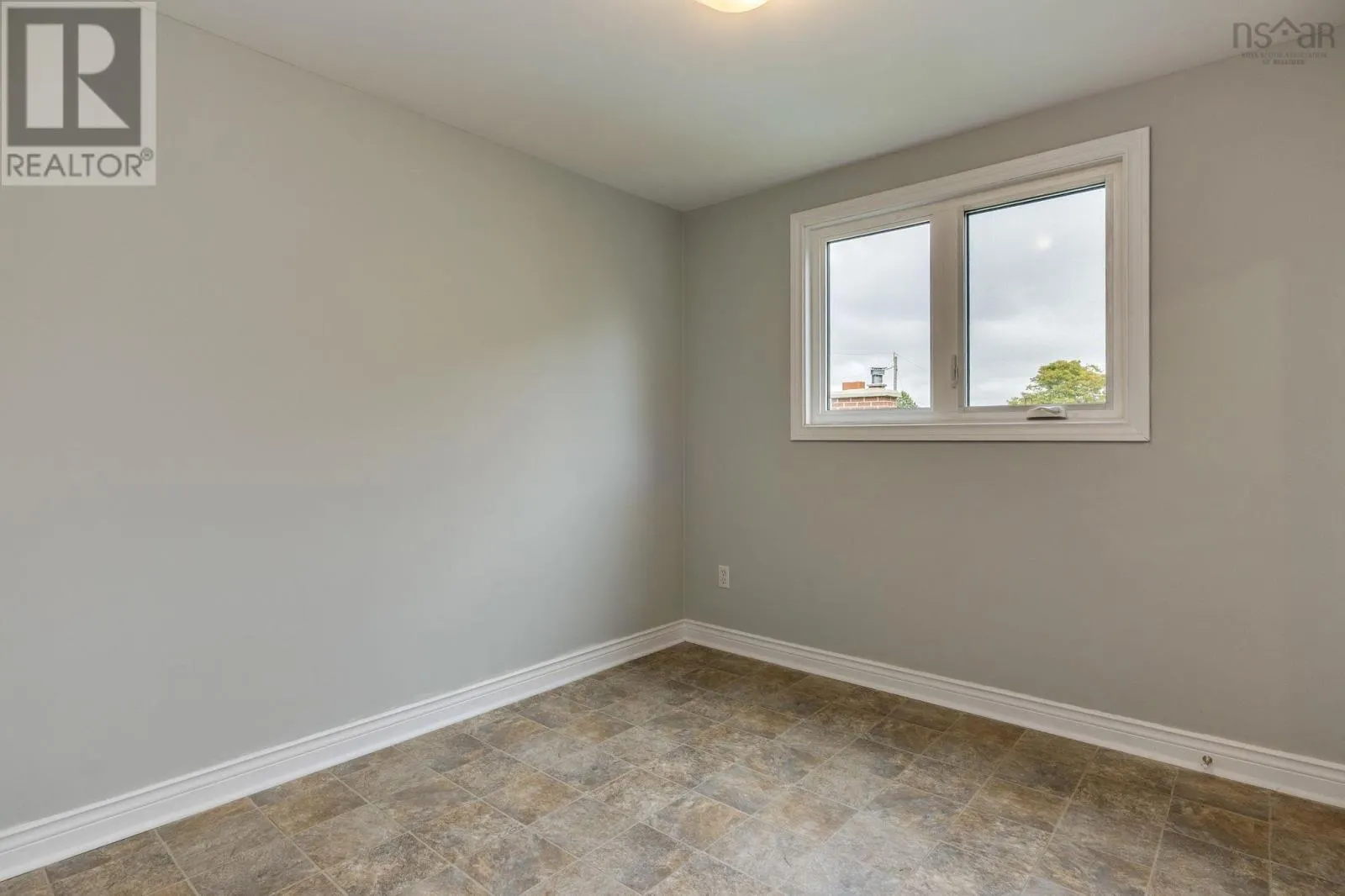 19-19 A Westwood Drive