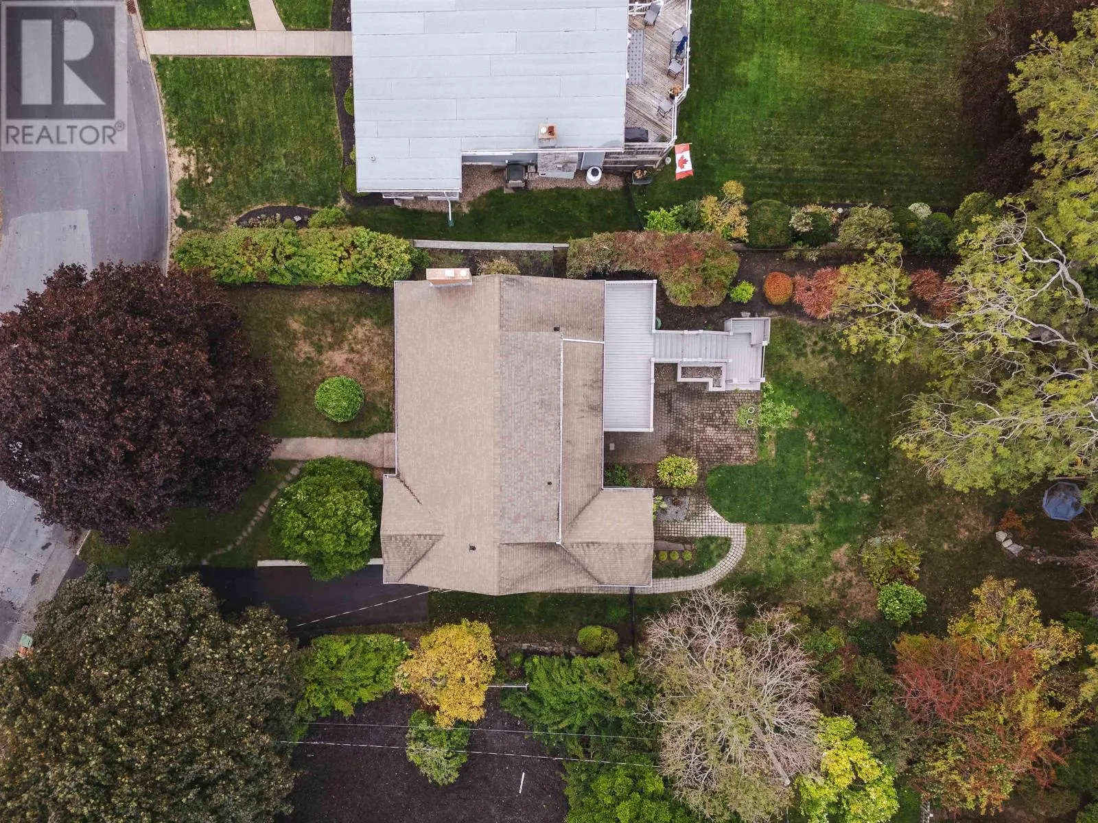 5845 Inglewood Drive