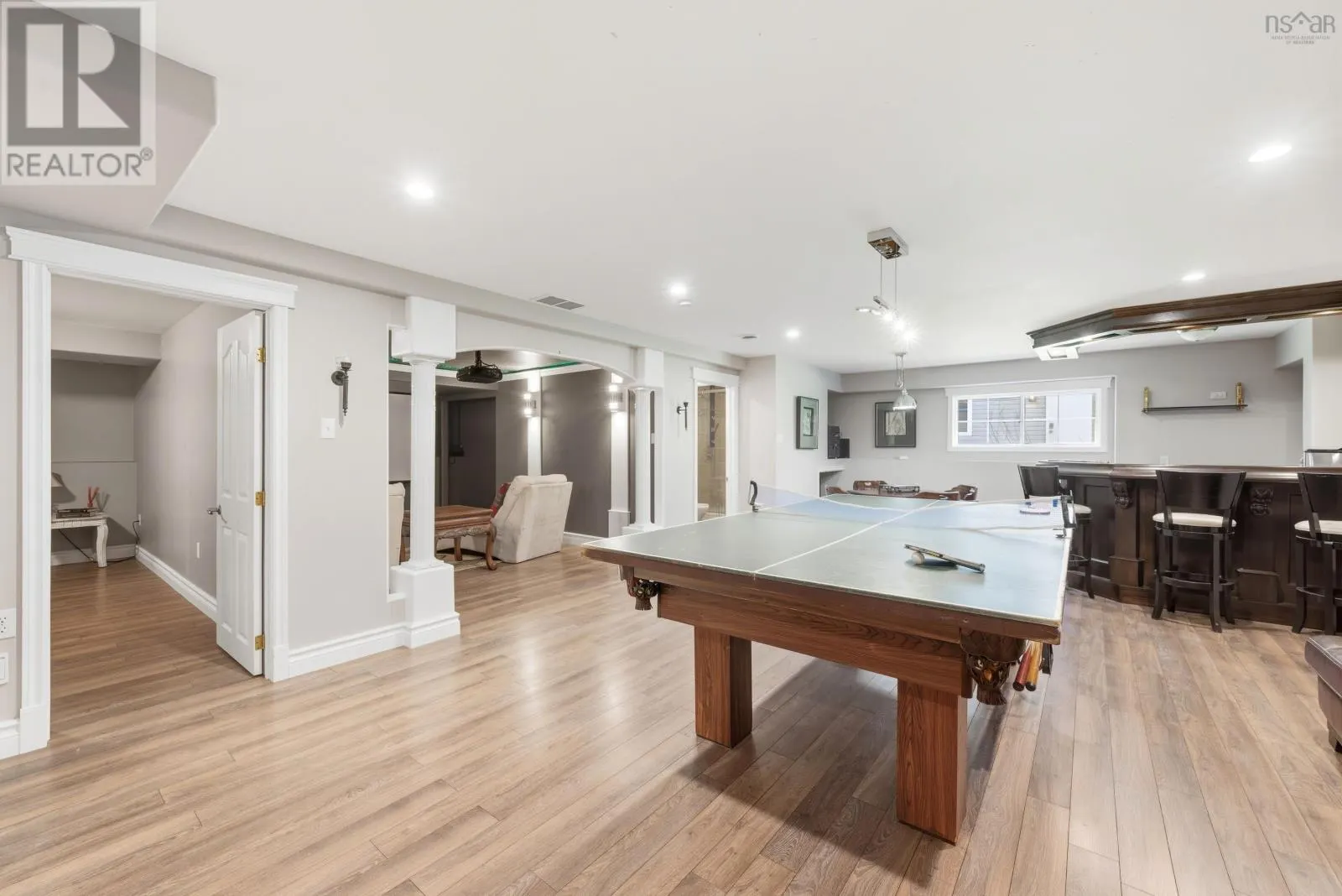 9 Haliburton Crescent
