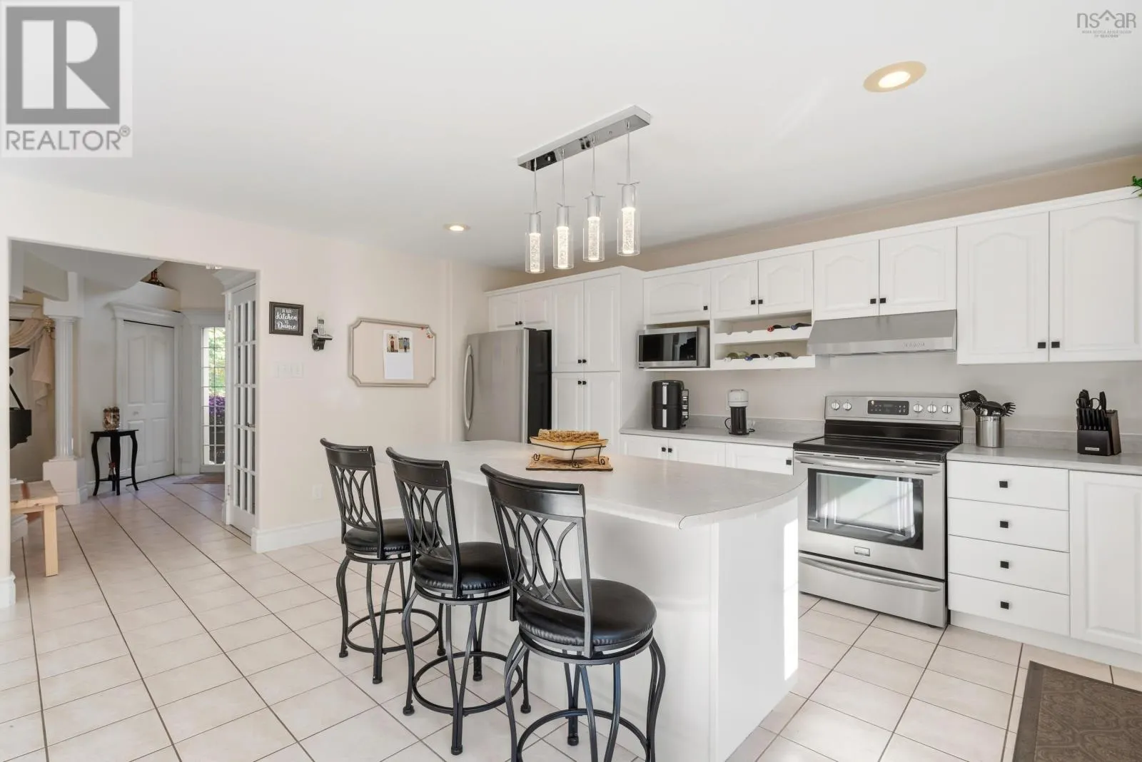 9 Haliburton Crescent