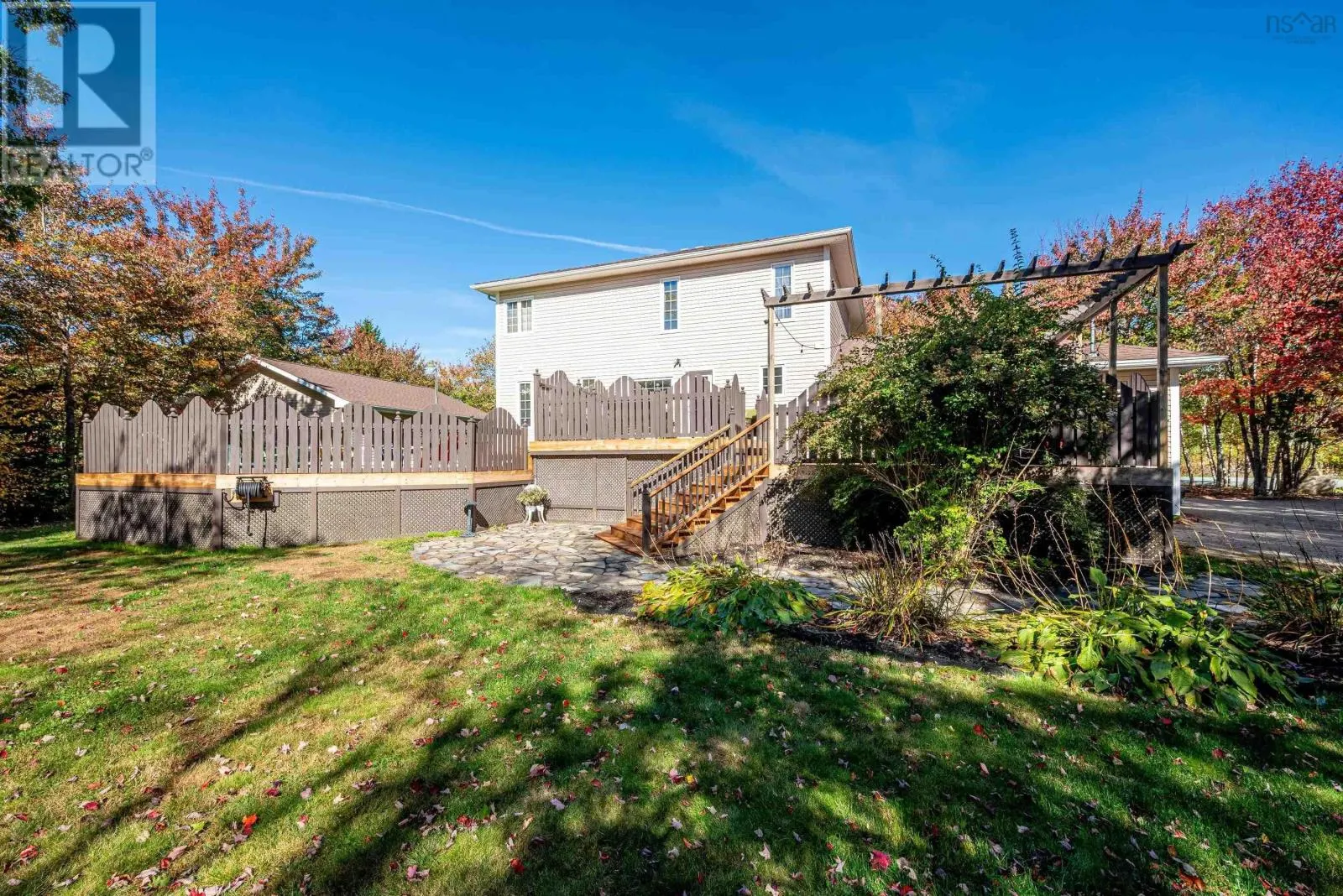 9 Haliburton Crescent