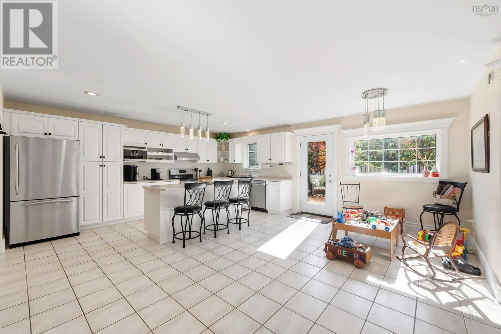 9 Haliburton Crescent
