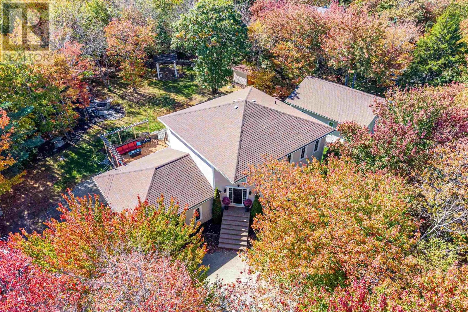 9 Haliburton Crescent