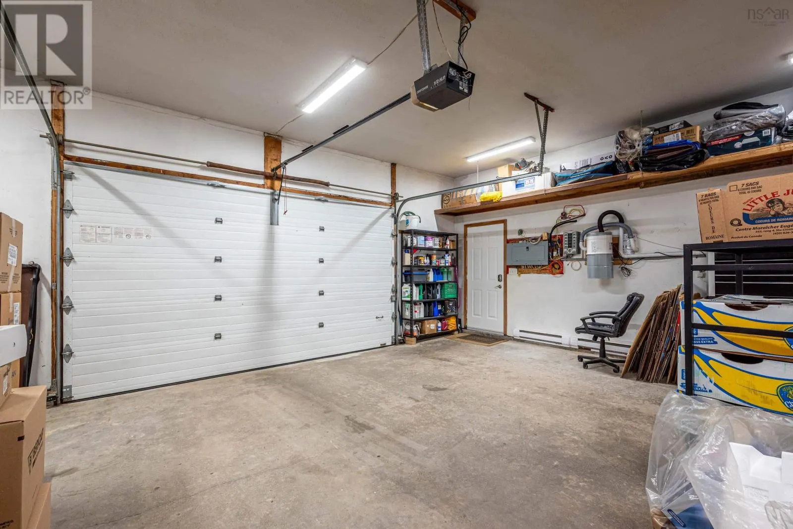 9 Haliburton Crescent
