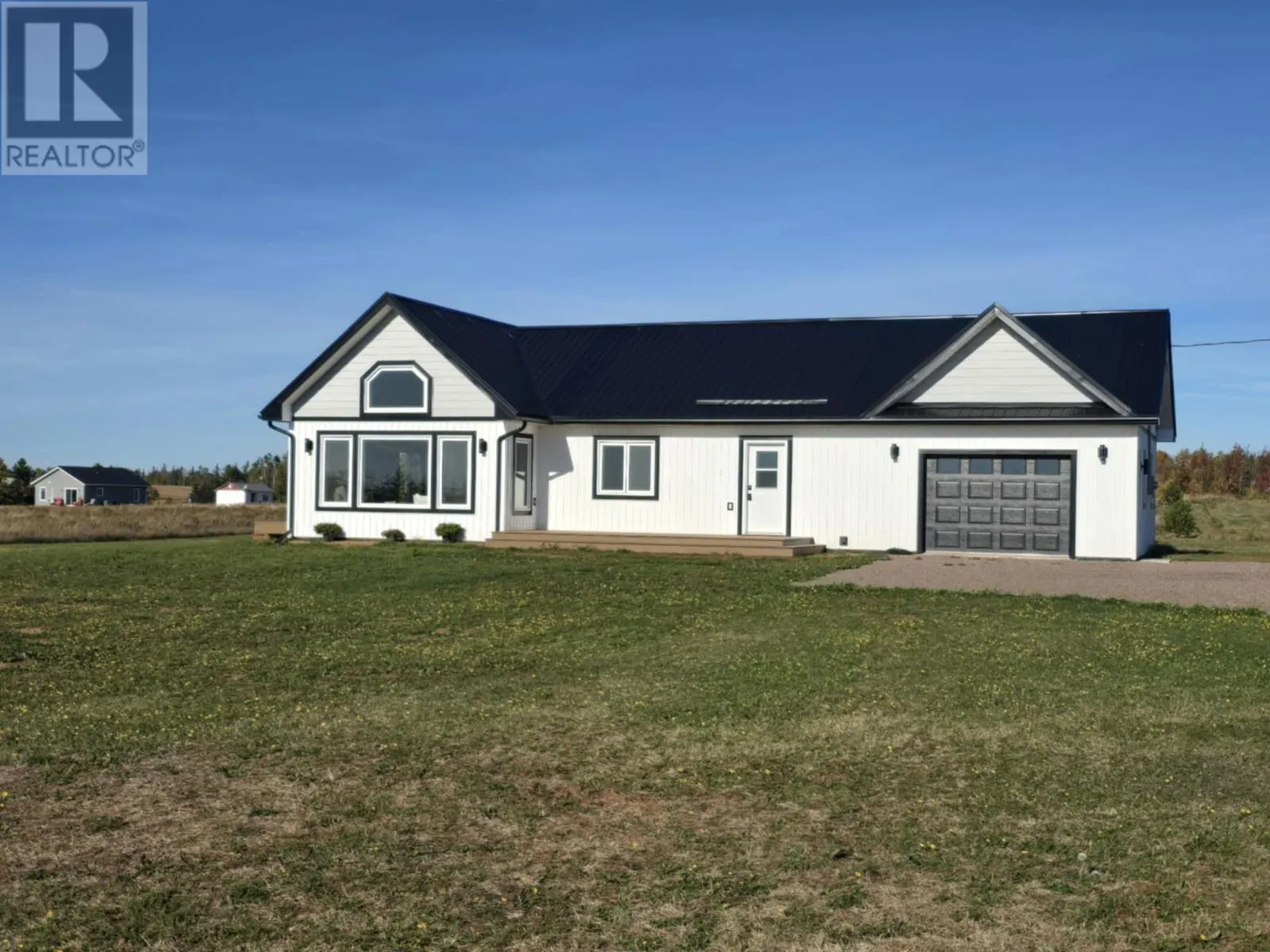 8 Waterview Lane