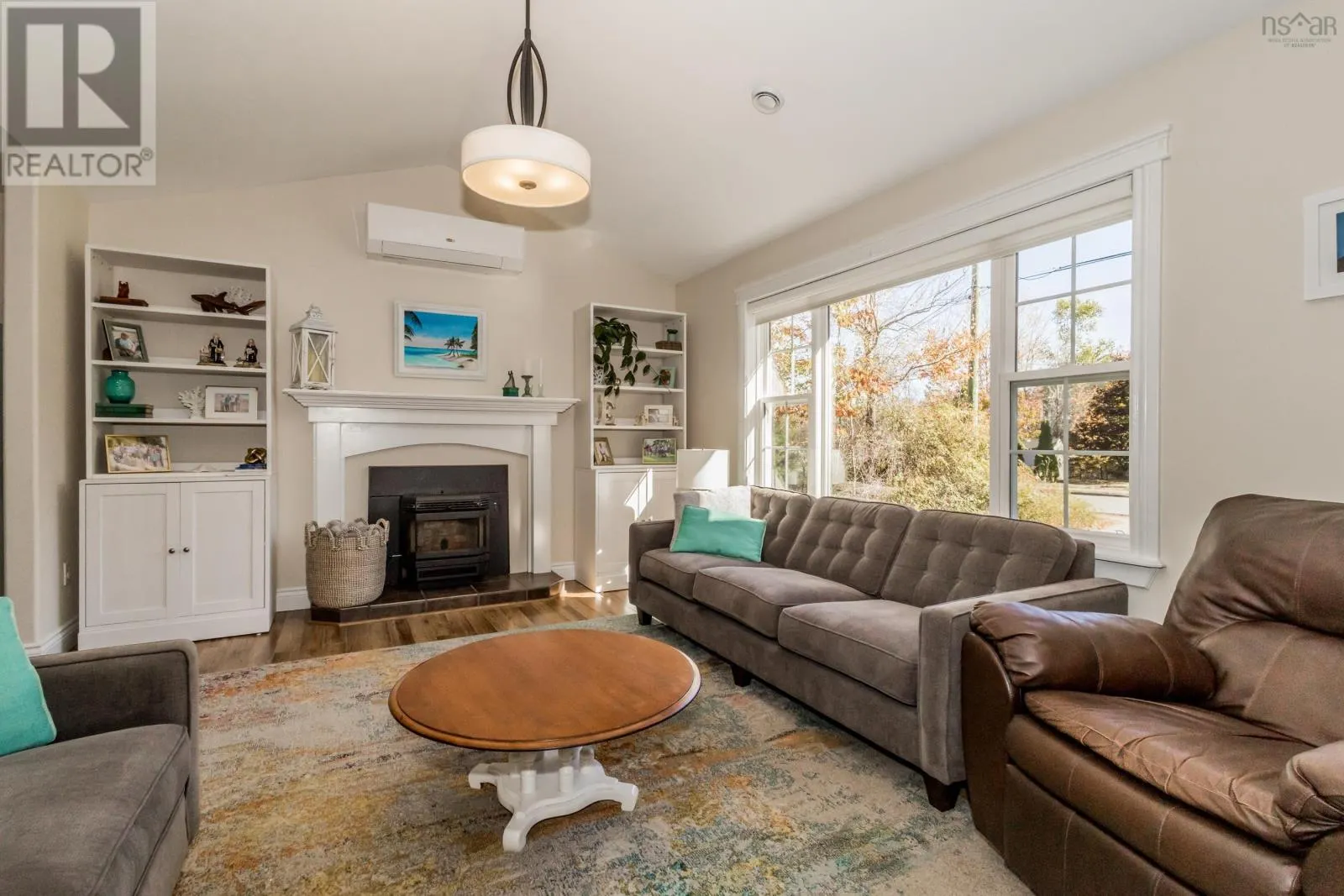 24 Gravenstein Drive