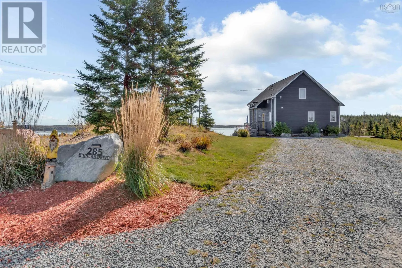 285 Quinlan Drive