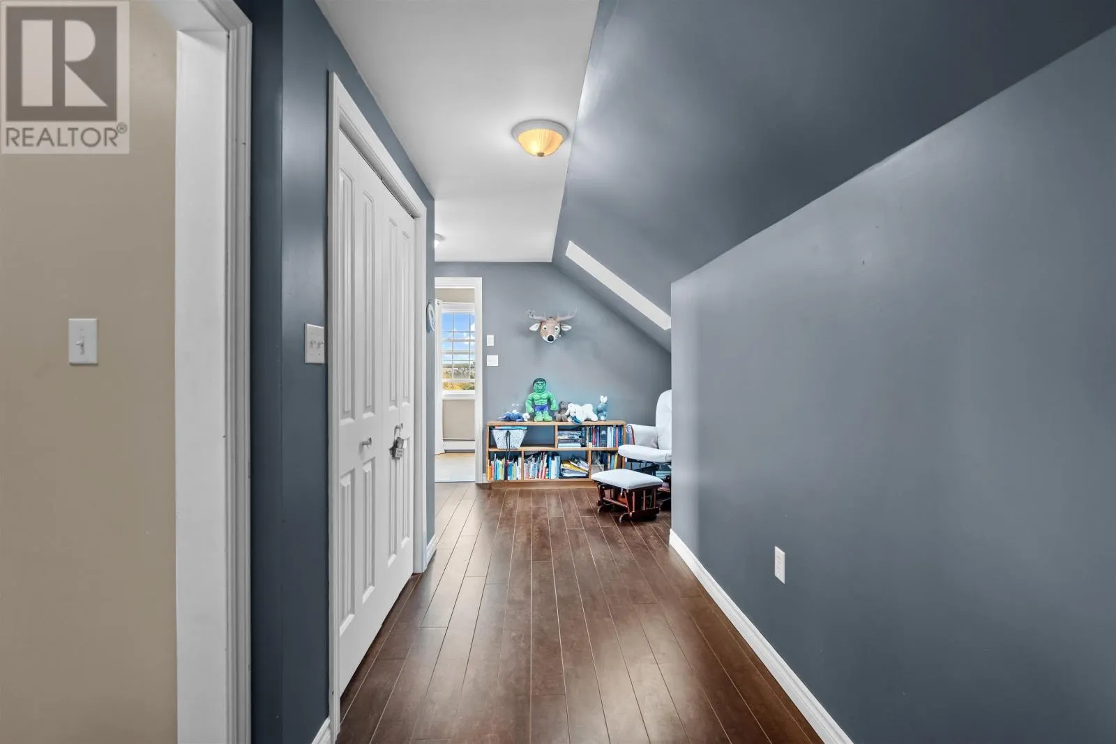2040 Cardigan Road