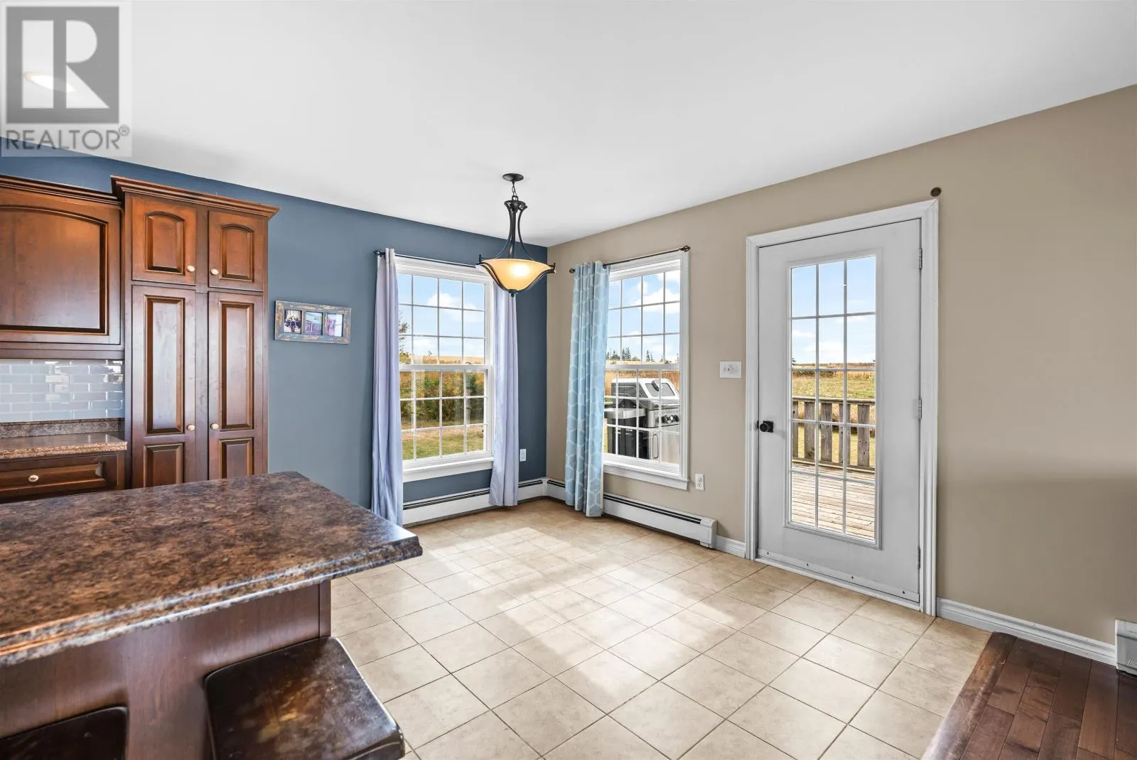 2040 Cardigan Road