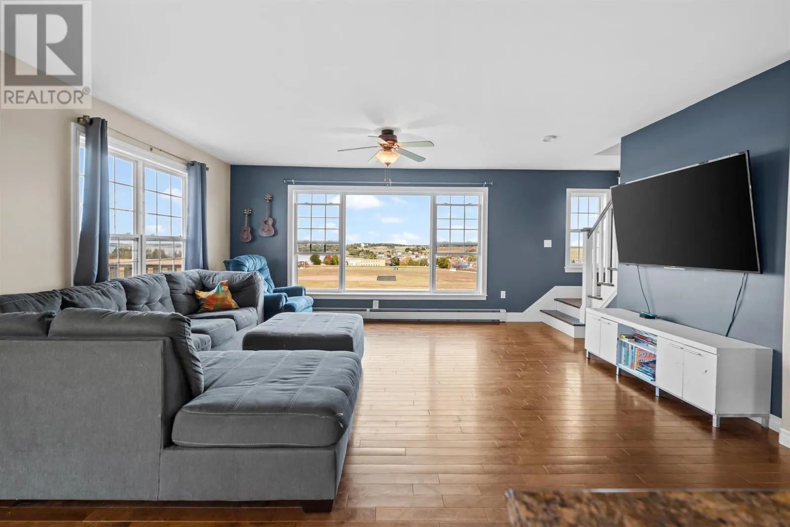 2040 Cardigan Road