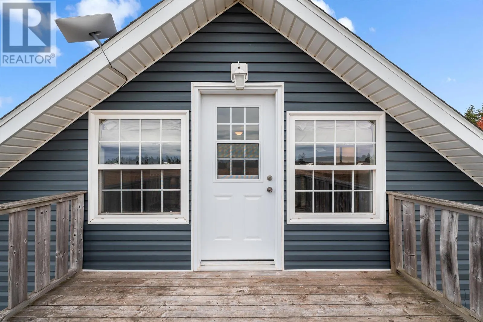 2040 Cardigan Road