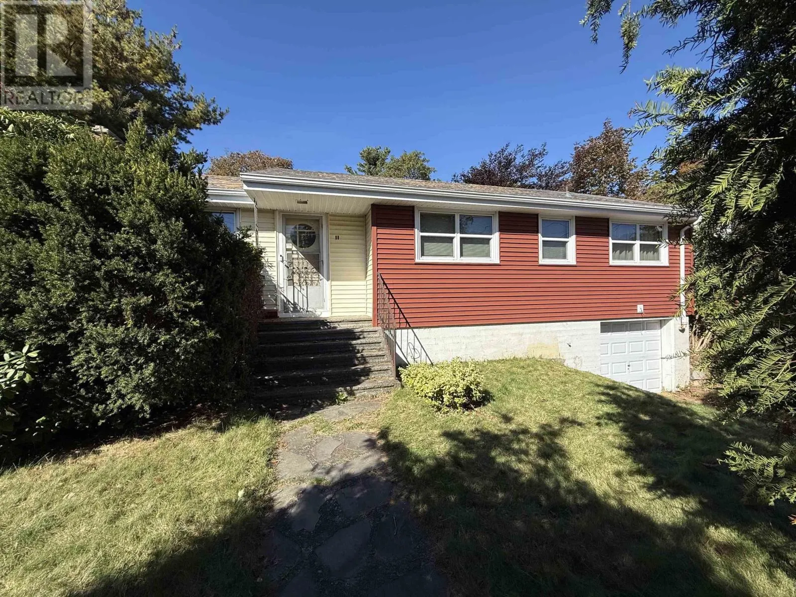 11 Limardo Drive