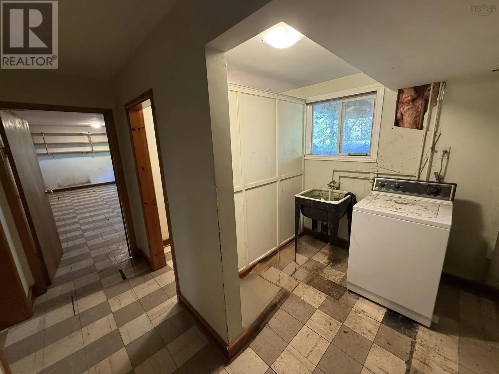 11 Limardo Drive
