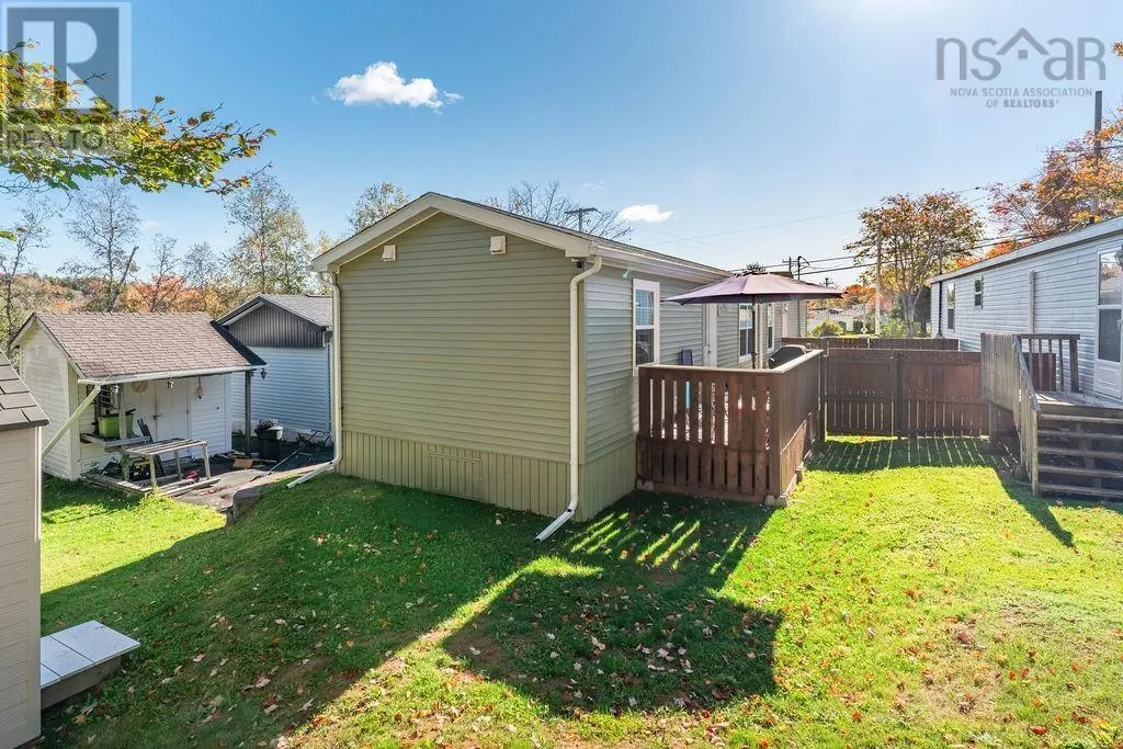 303 Ioney Hill