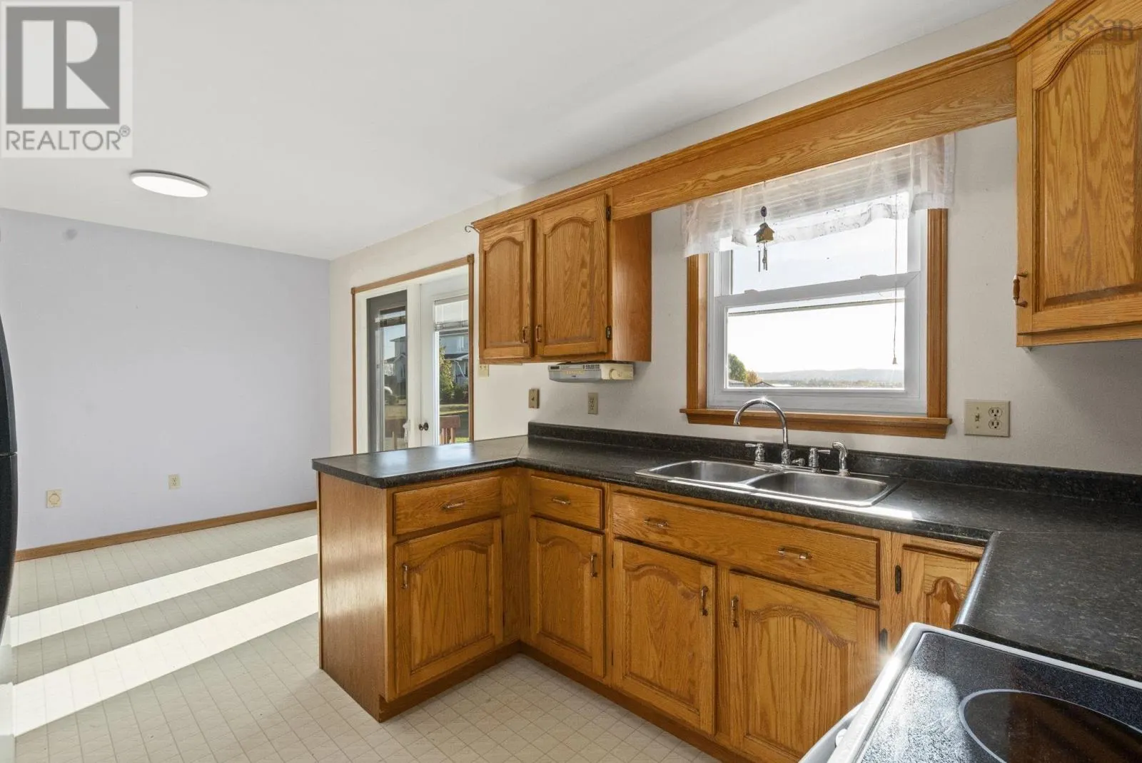 454 Lawrence Road