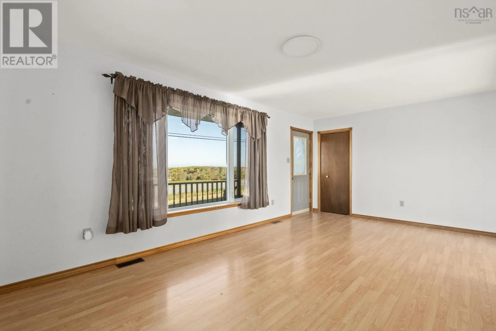 454 Lawrence Road