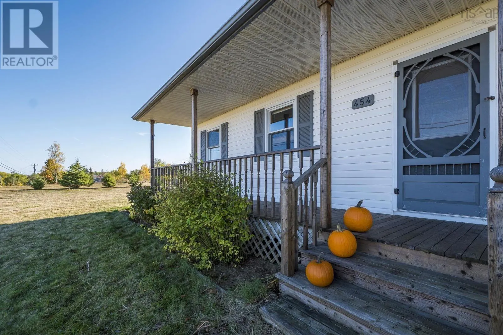454 Lawrence Road