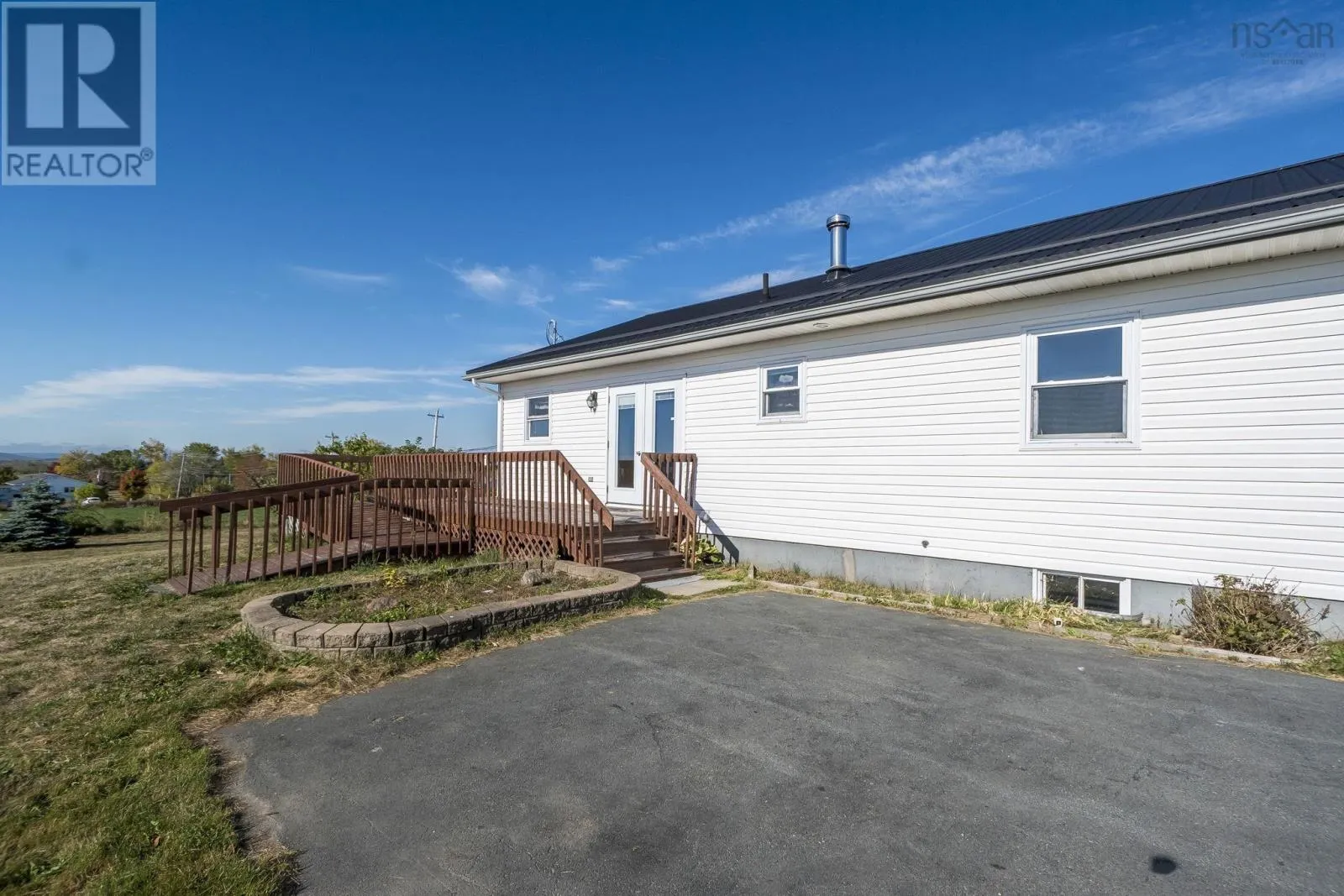 454 Lawrence Road