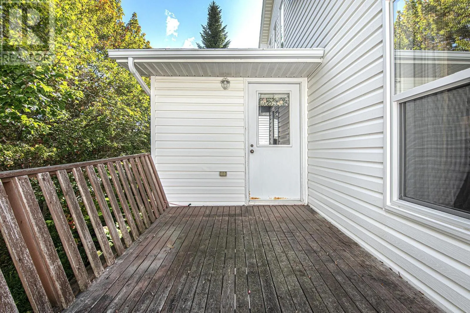 16 Mountain Ash Court