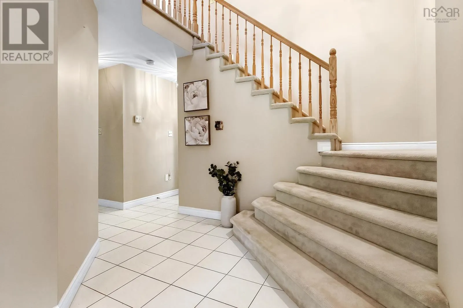 16 Mountain Ash Court