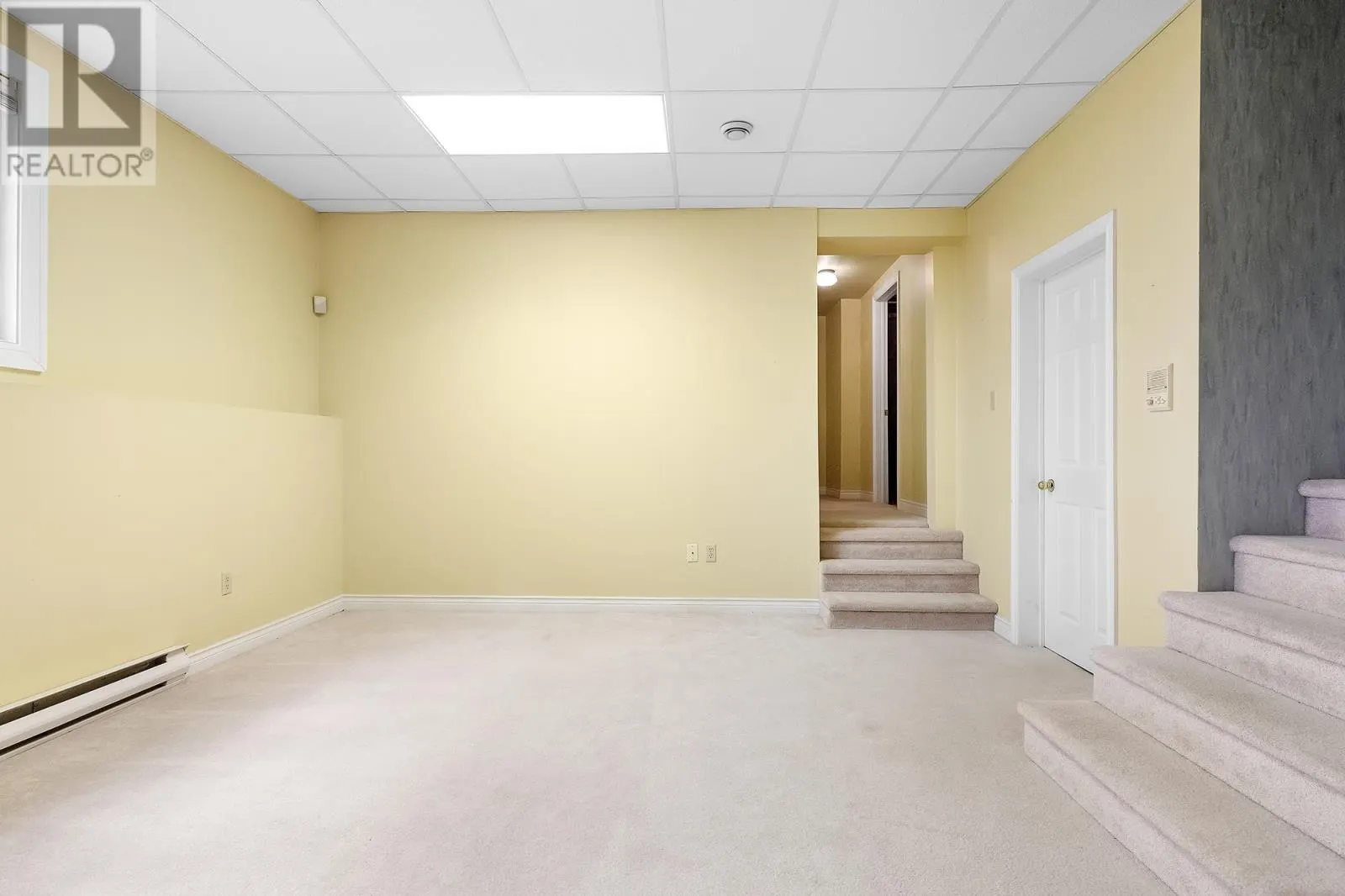 16 Mountain Ash Court