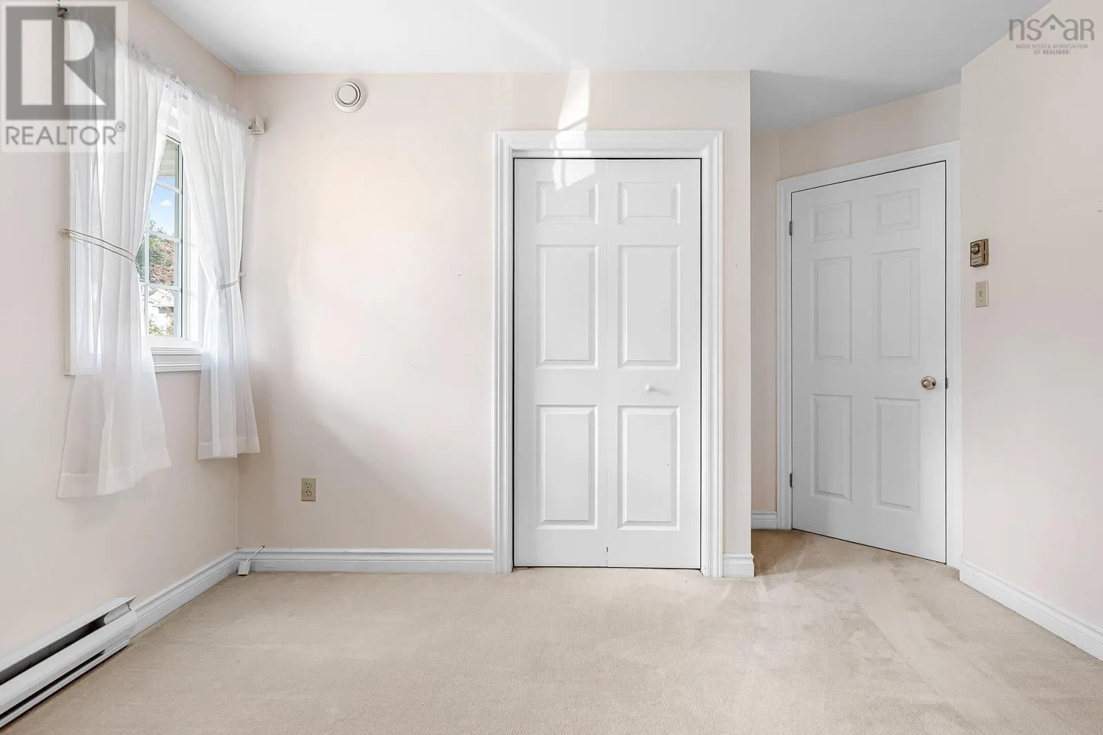 16 Mountain Ash Court
