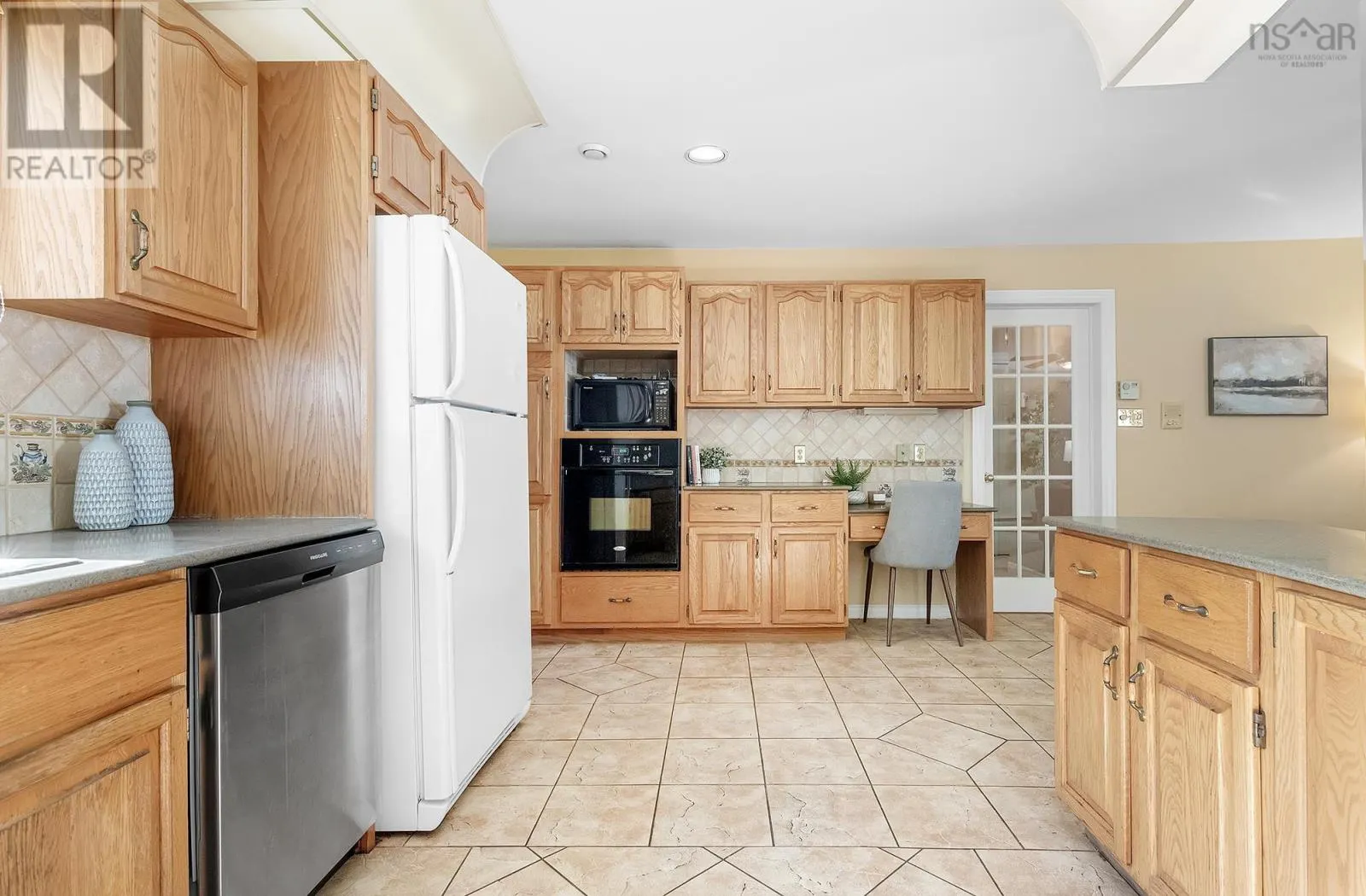 16 Mountain Ash Court
